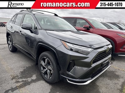 2025 Toyota RAV4 Plug-in Hybrid SE