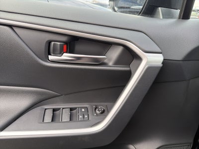 2025 Toyota RAV4 Plug-in Hybrid SE