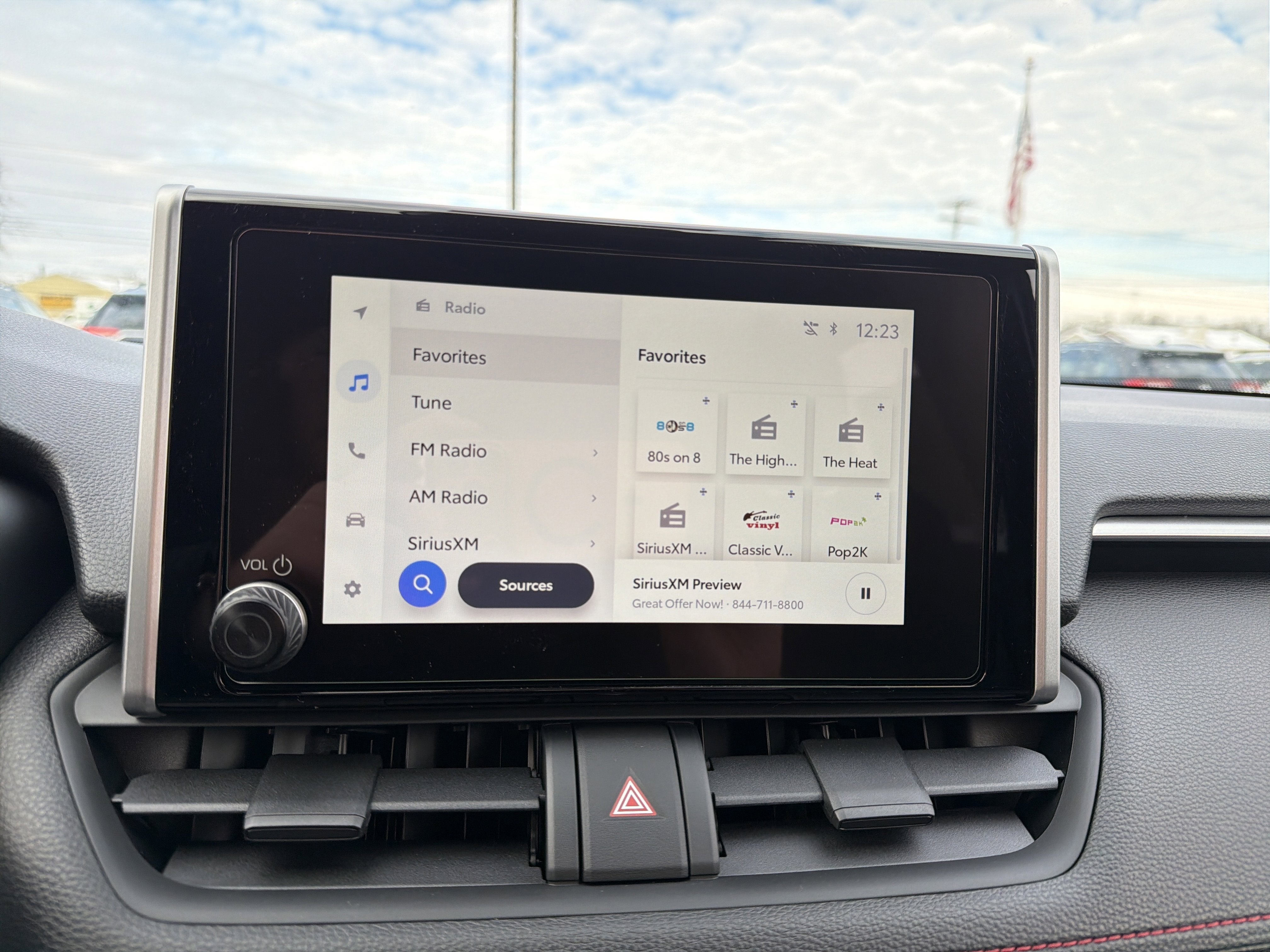 2025 Toyota RAV4 Plug-in Hybrid SE