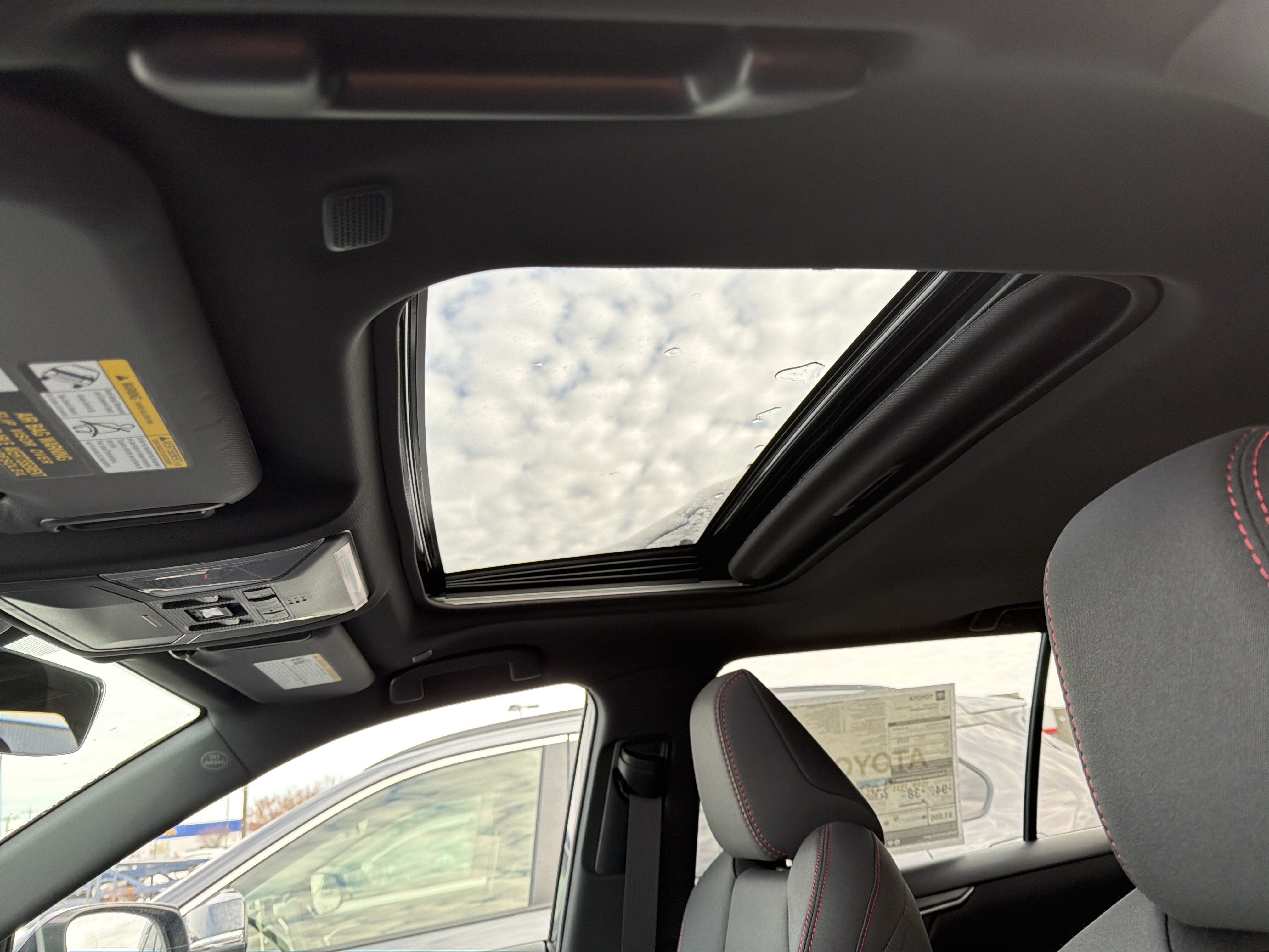 2025 Toyota RAV4 Plug-in Hybrid SE