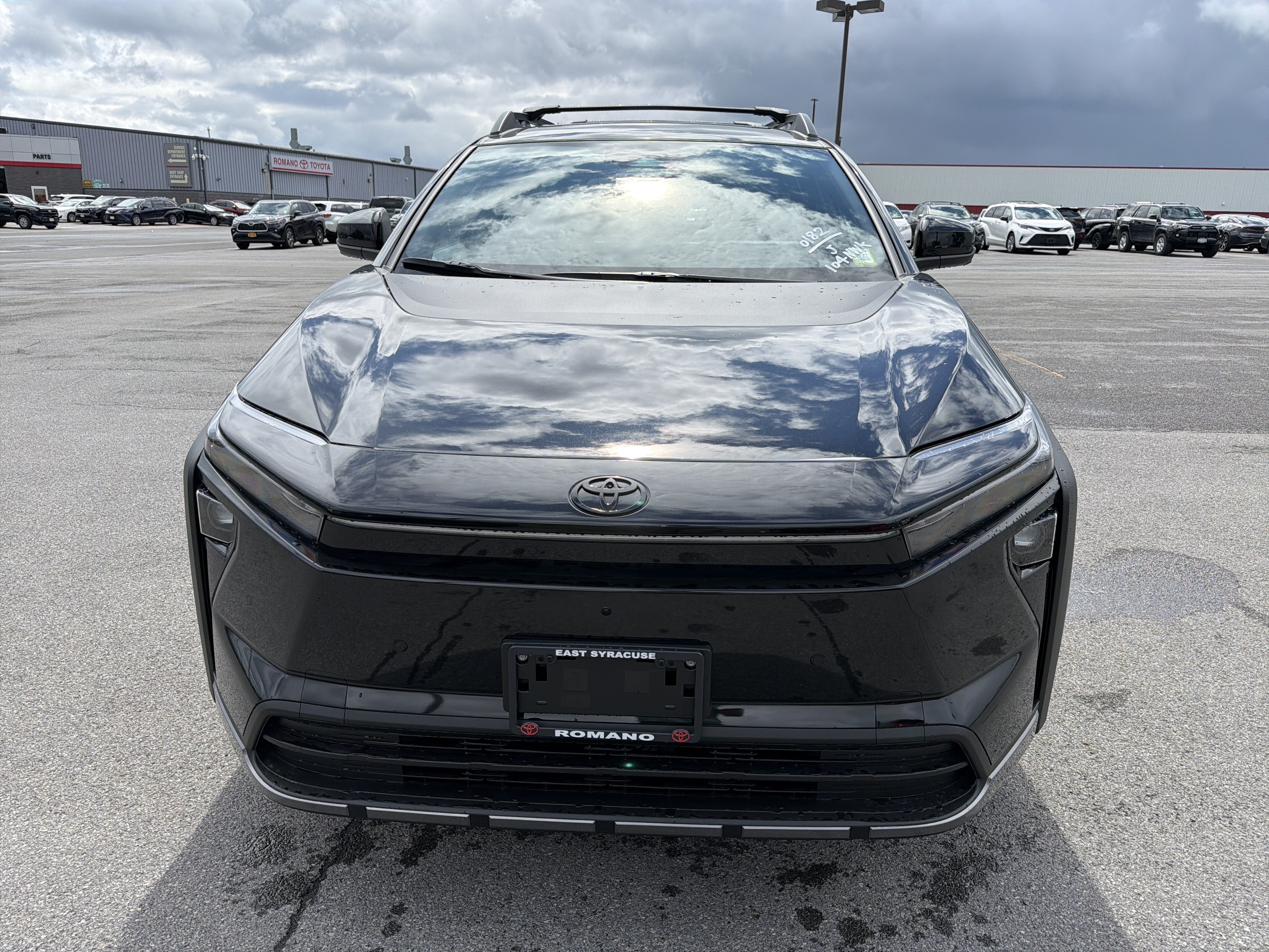 2026 Toyota bZ Woodland AWD (Natl)