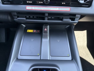 2026 Toyota bZ Woodland AWD (Natl)