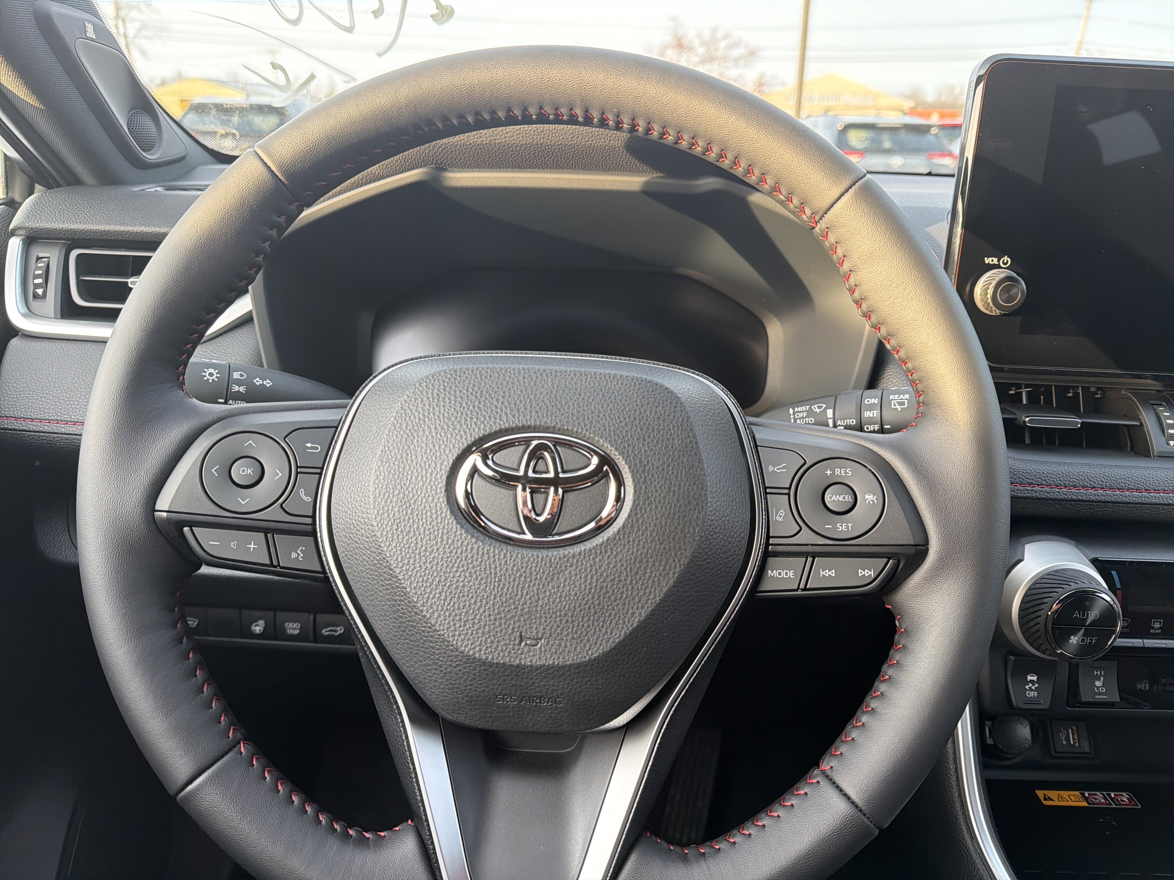 2025 Toyota RAV4 Plug-in Hybrid XSE