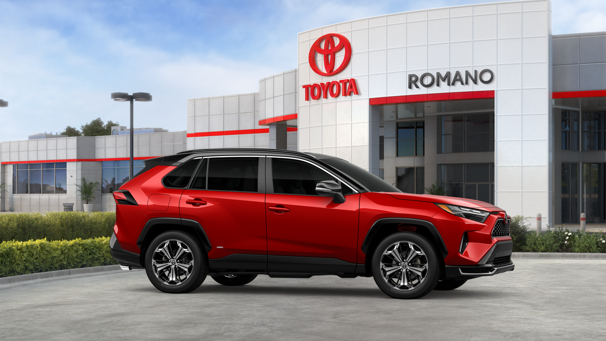 2025 Toyota RAV4 Plug-in Hybrid XSE