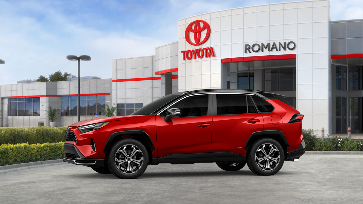 2025 Toyota RAV4 Plug-in Hybrid XSE