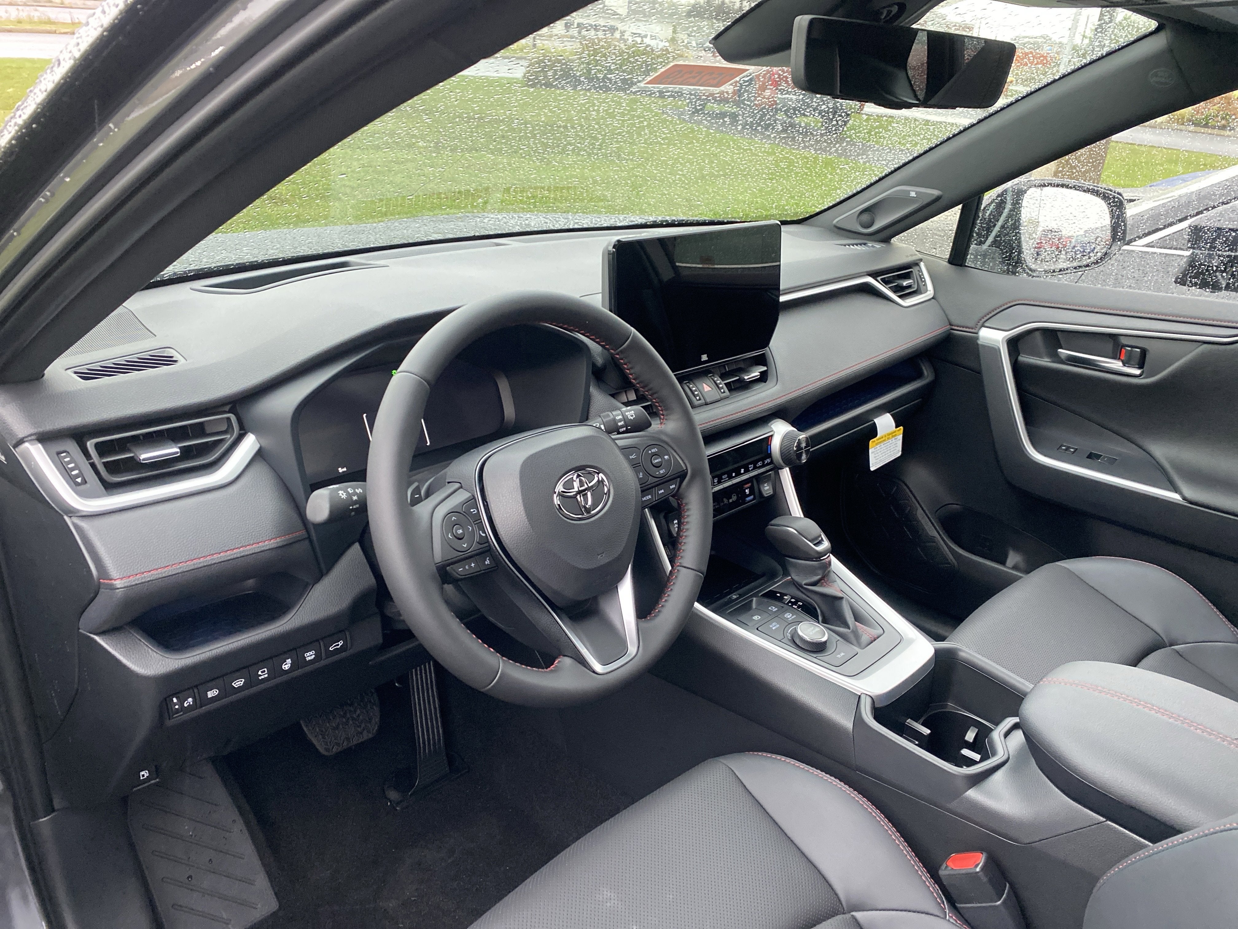 2025 Toyota RAV4 Plug-in Hybrid XSE