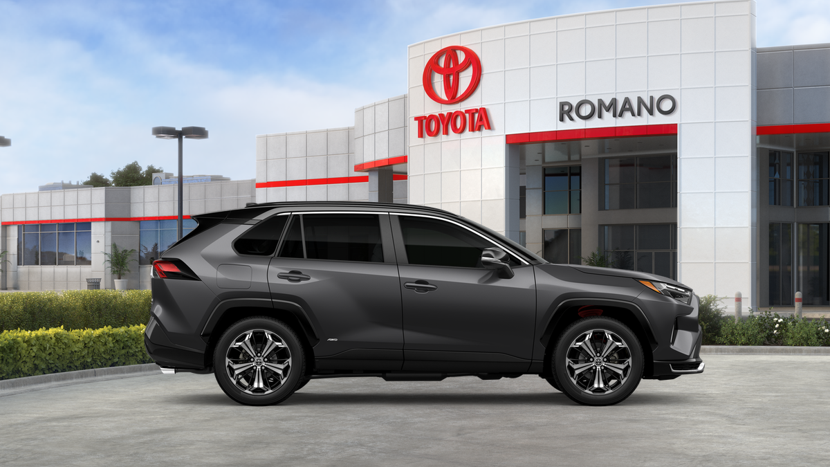 2025 Toyota RAV4 Plug-in Hybrid XSE
