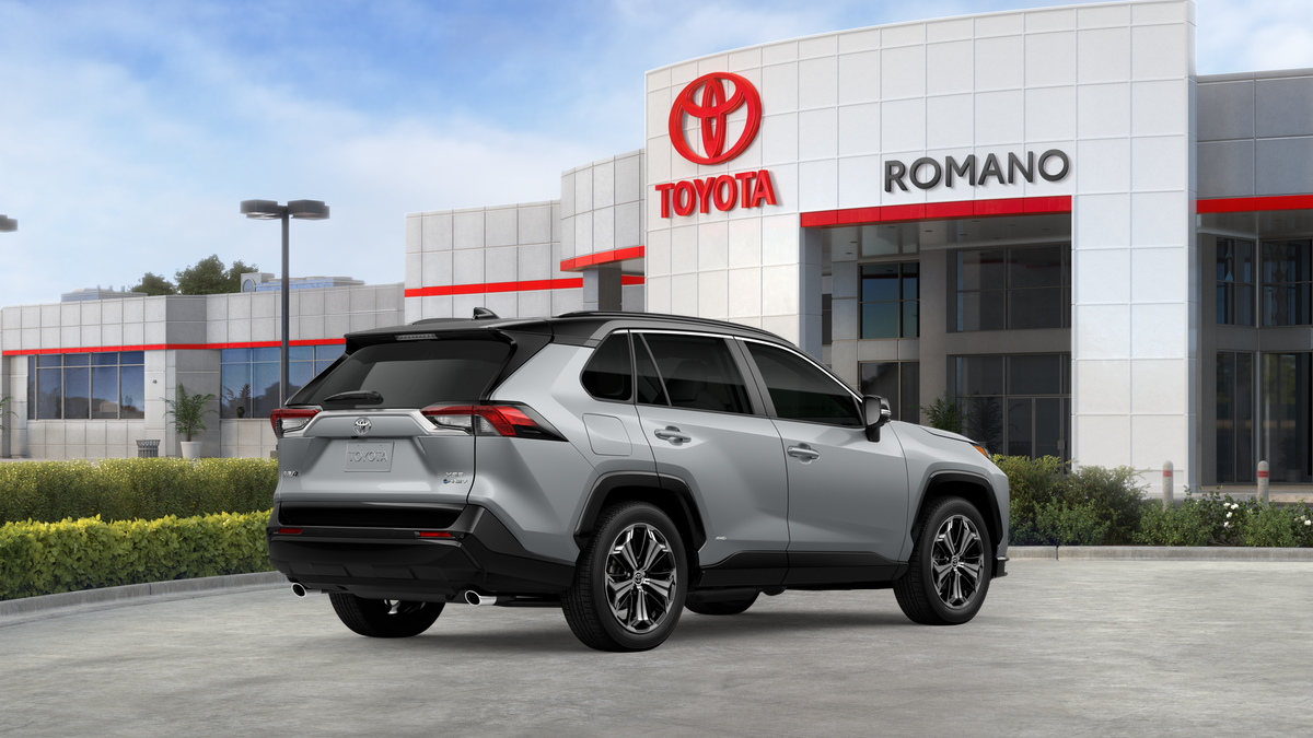 2025 Toyota RAV4 Plug-in Hybrid XSE