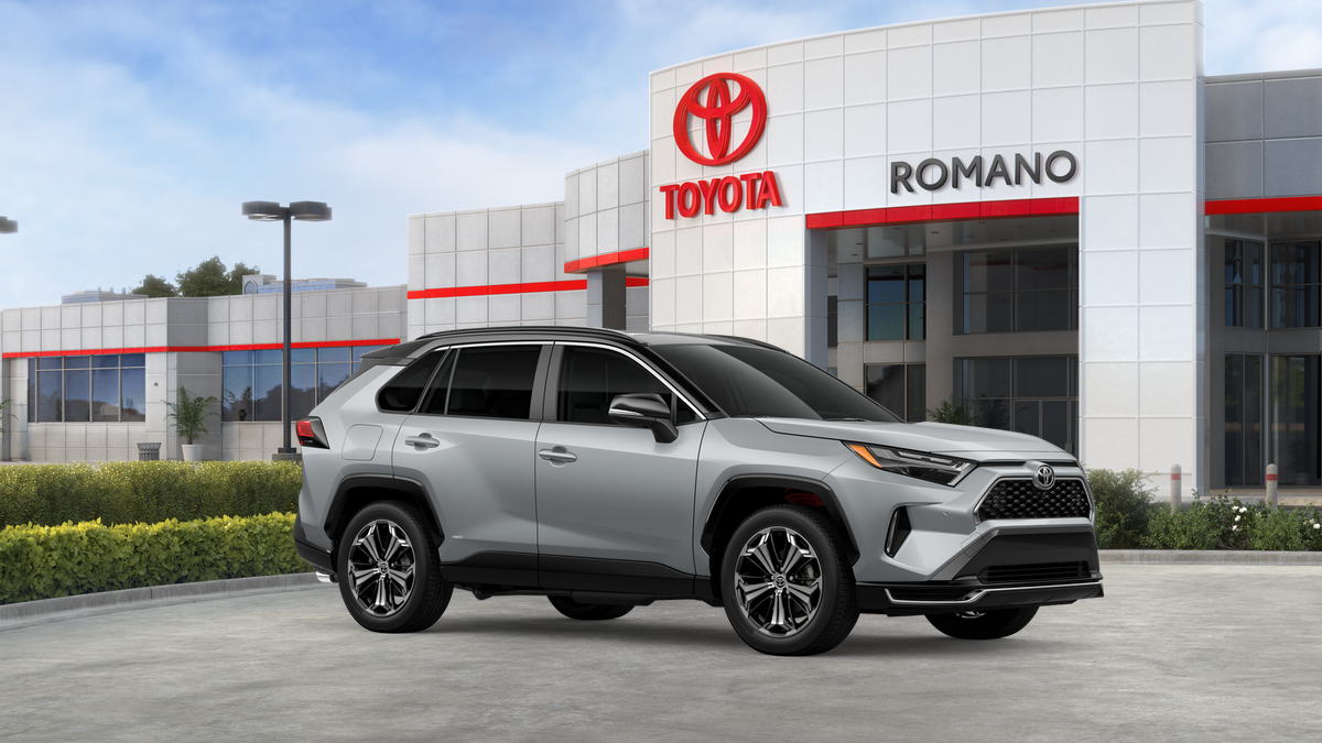 2025 Toyota RAV4 Plug-in Hybrid XSE