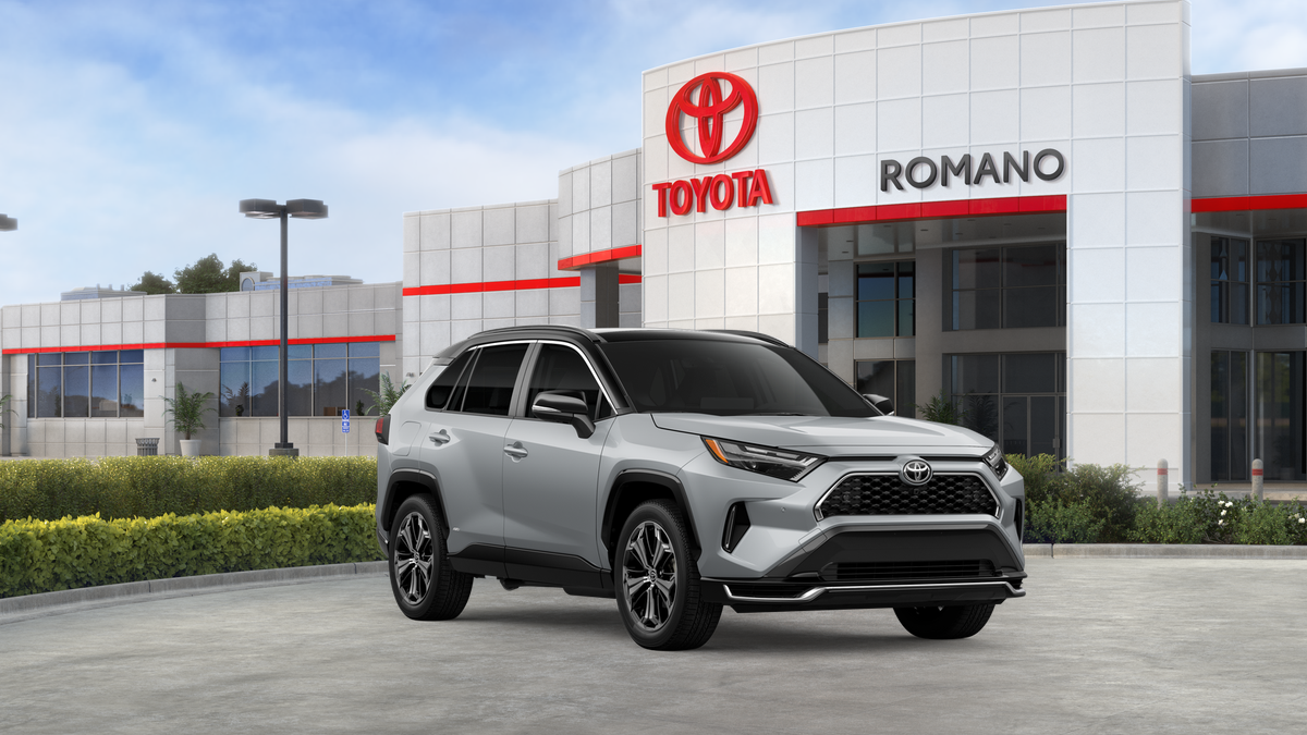 2025 Toyota RAV4 Plug-in Hybrid XSE