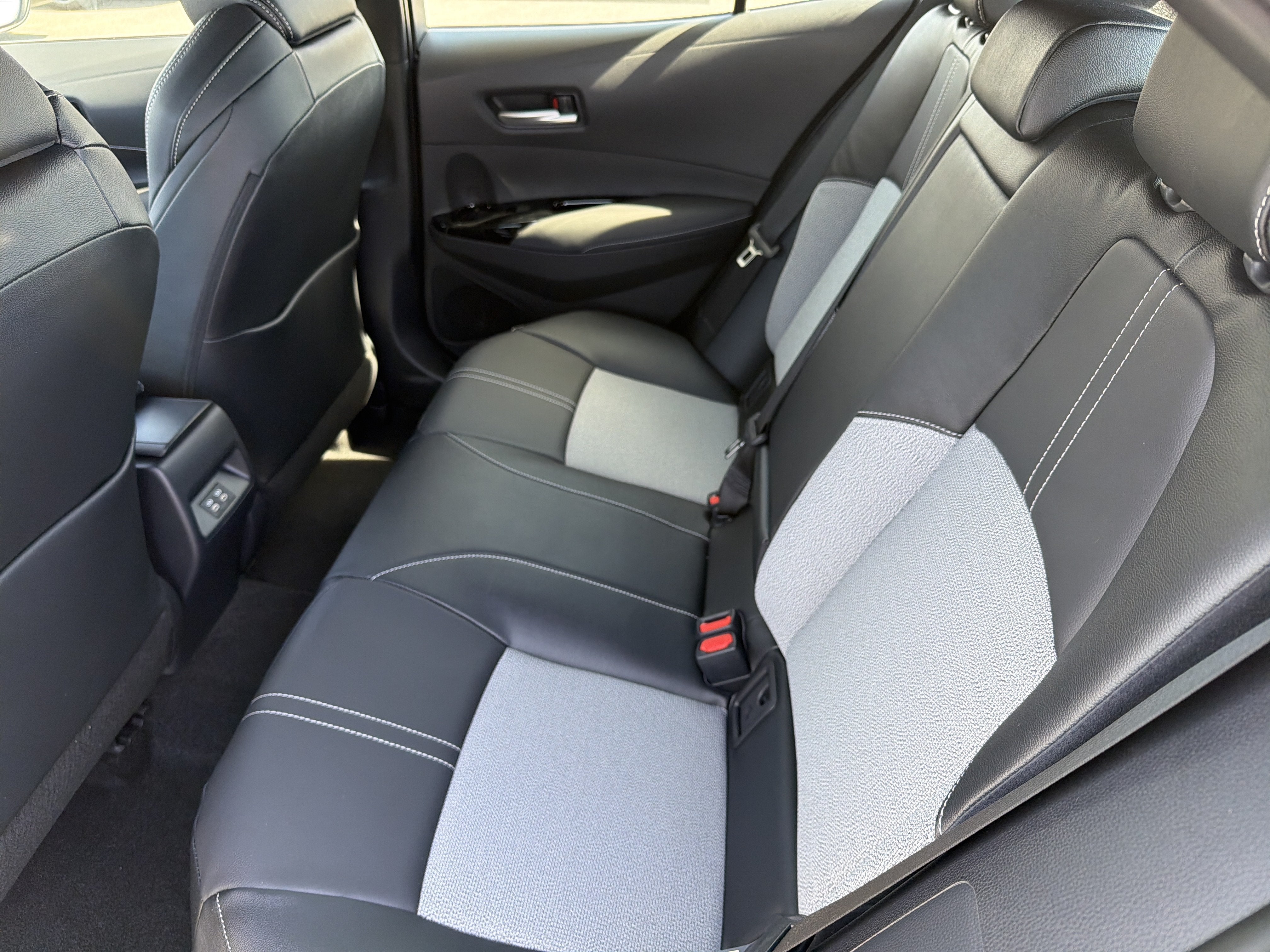 2027 Toyota Corolla Hatchback XSE