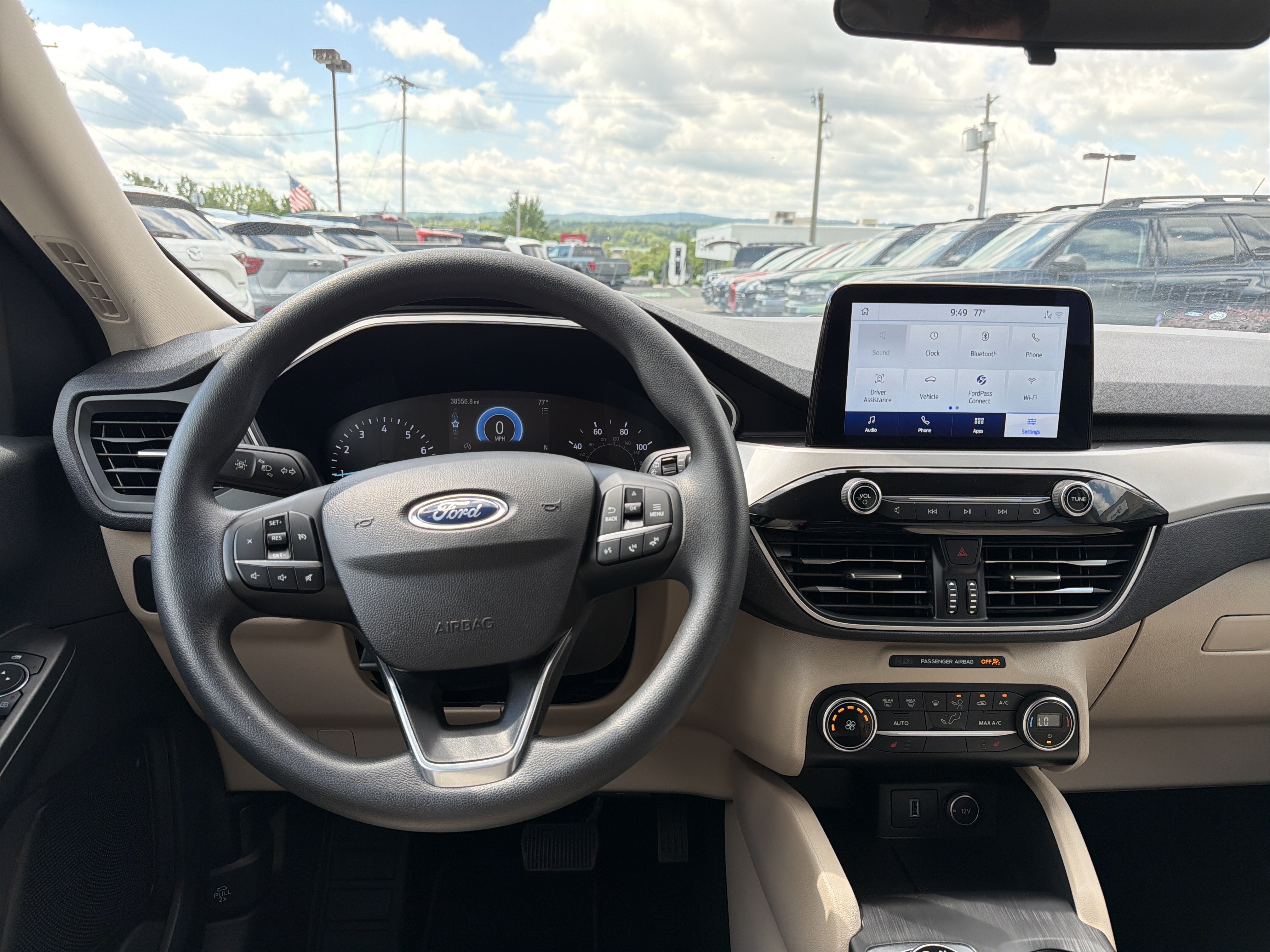 2020 Ford Escape SE