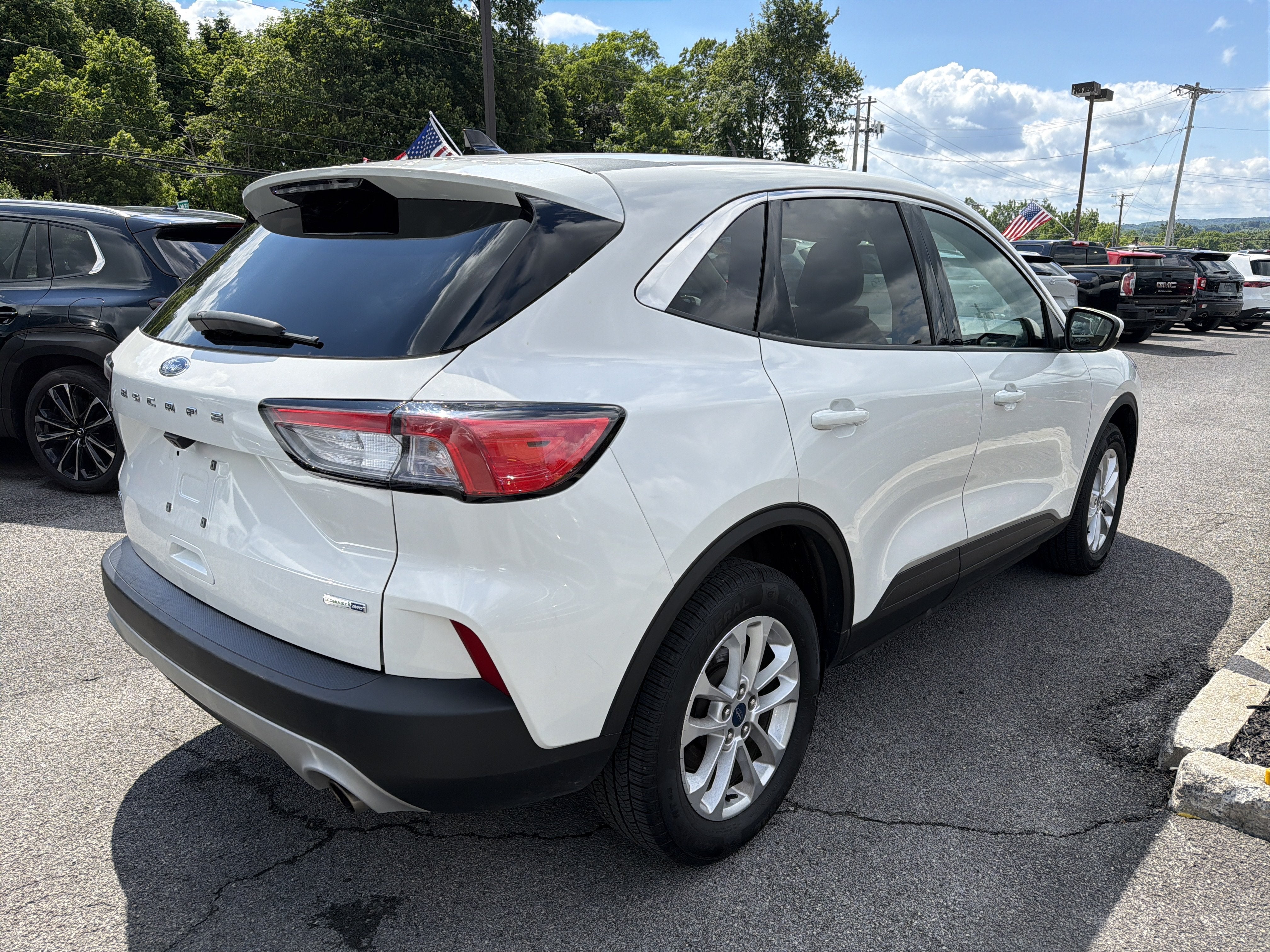 2020 Ford Escape SE
