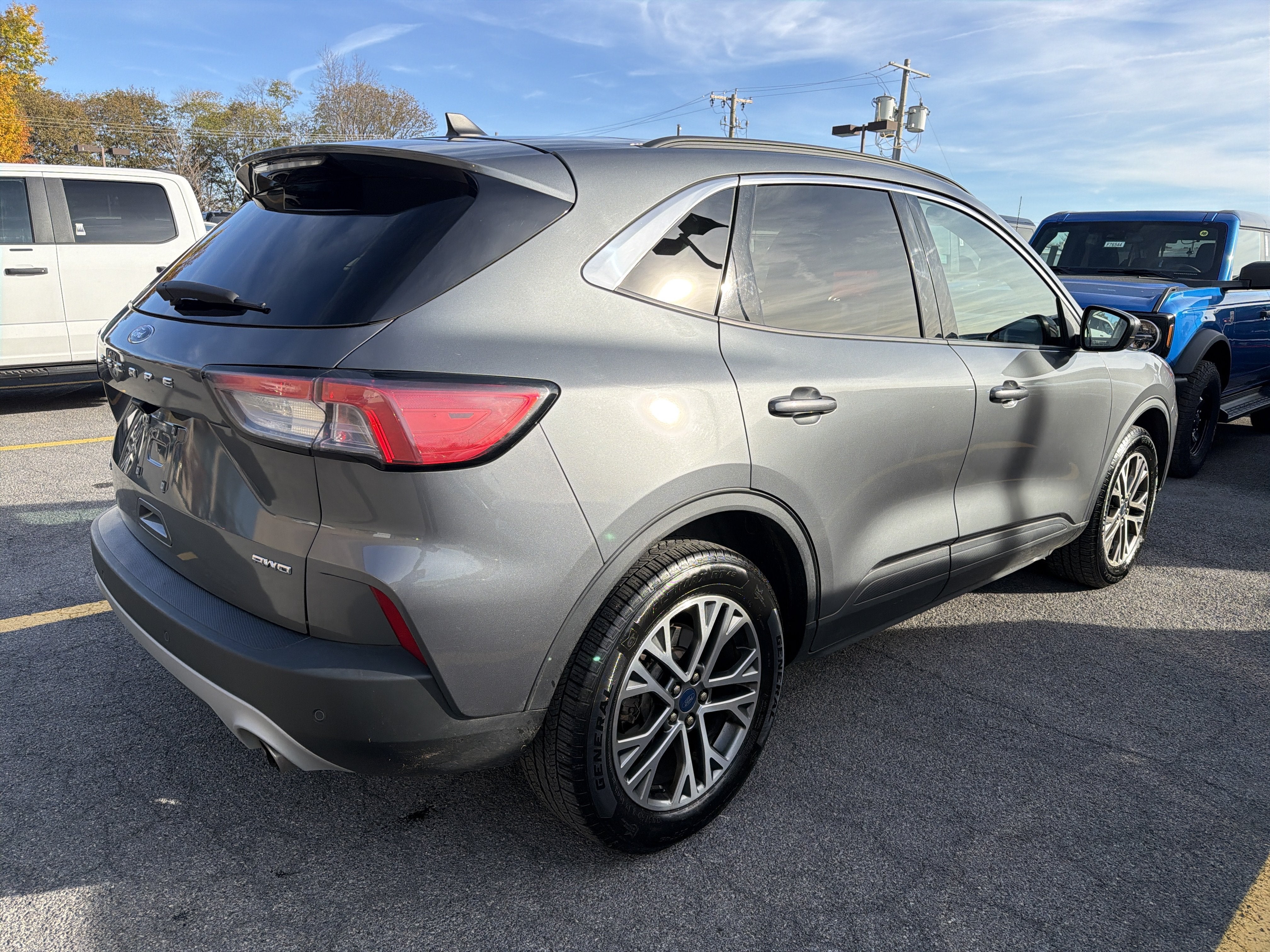 2022 Ford Escape SEL