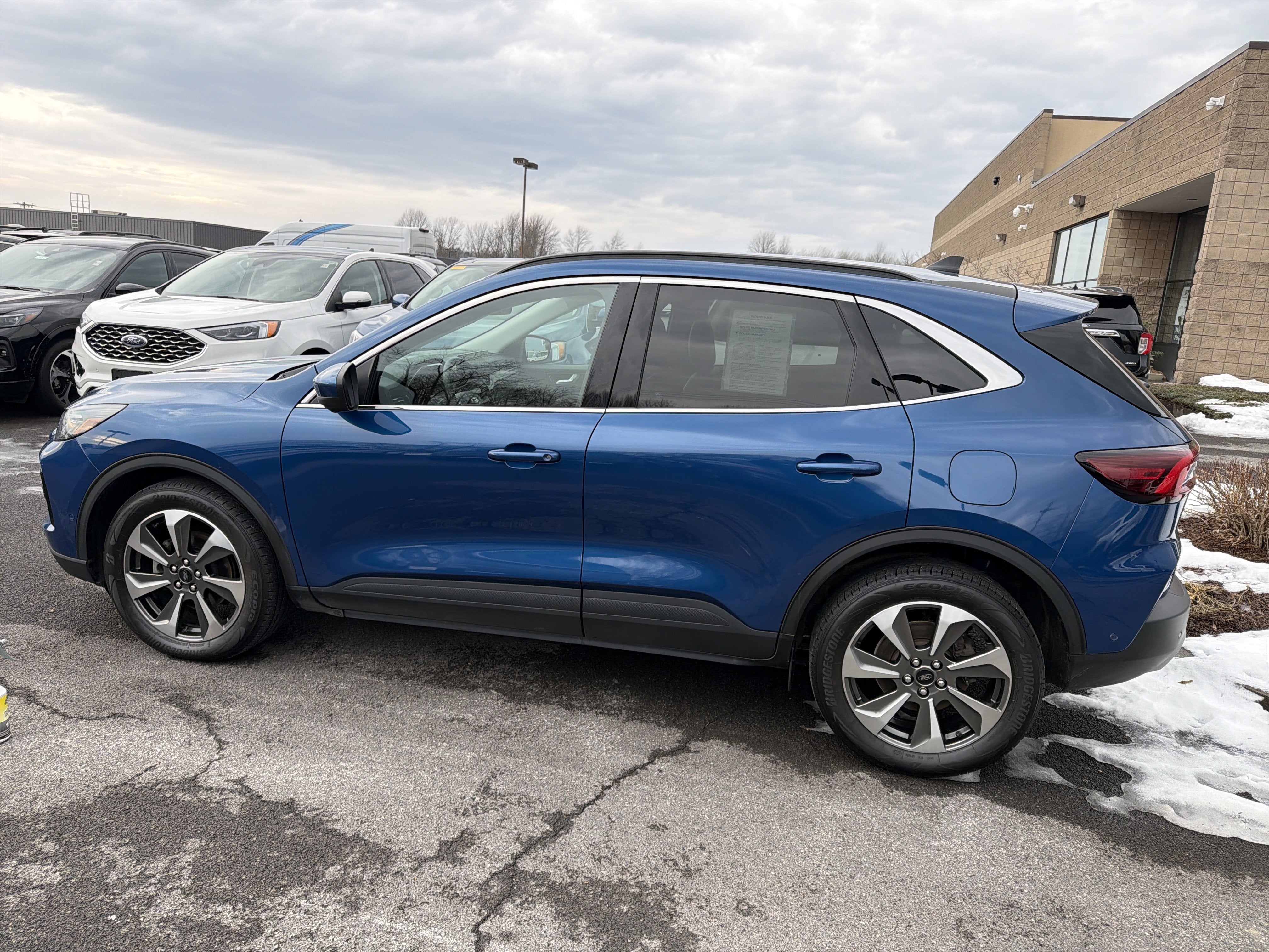 2023 Ford Escape Platinum