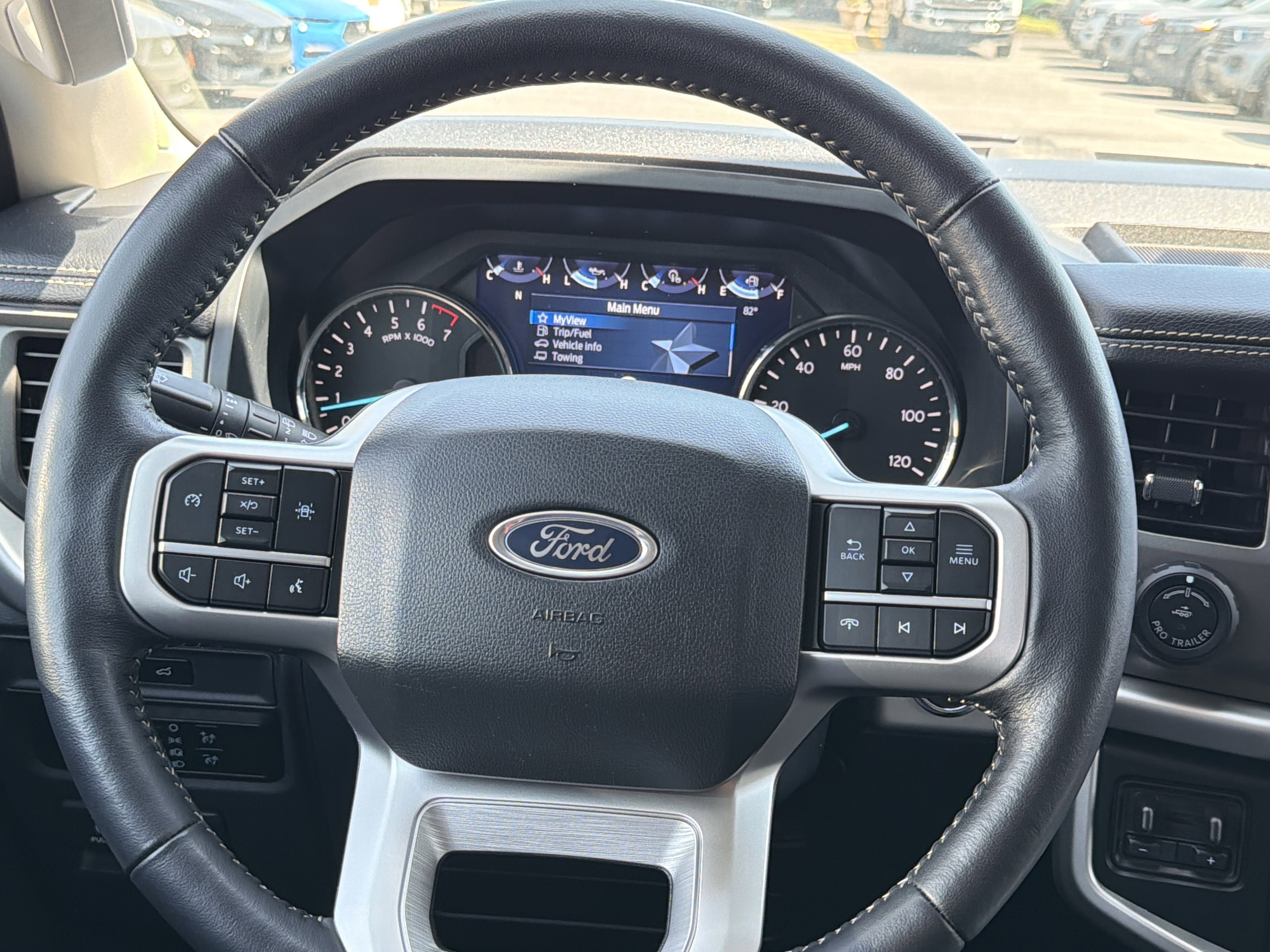 2024 Ford Expedition Max XLT