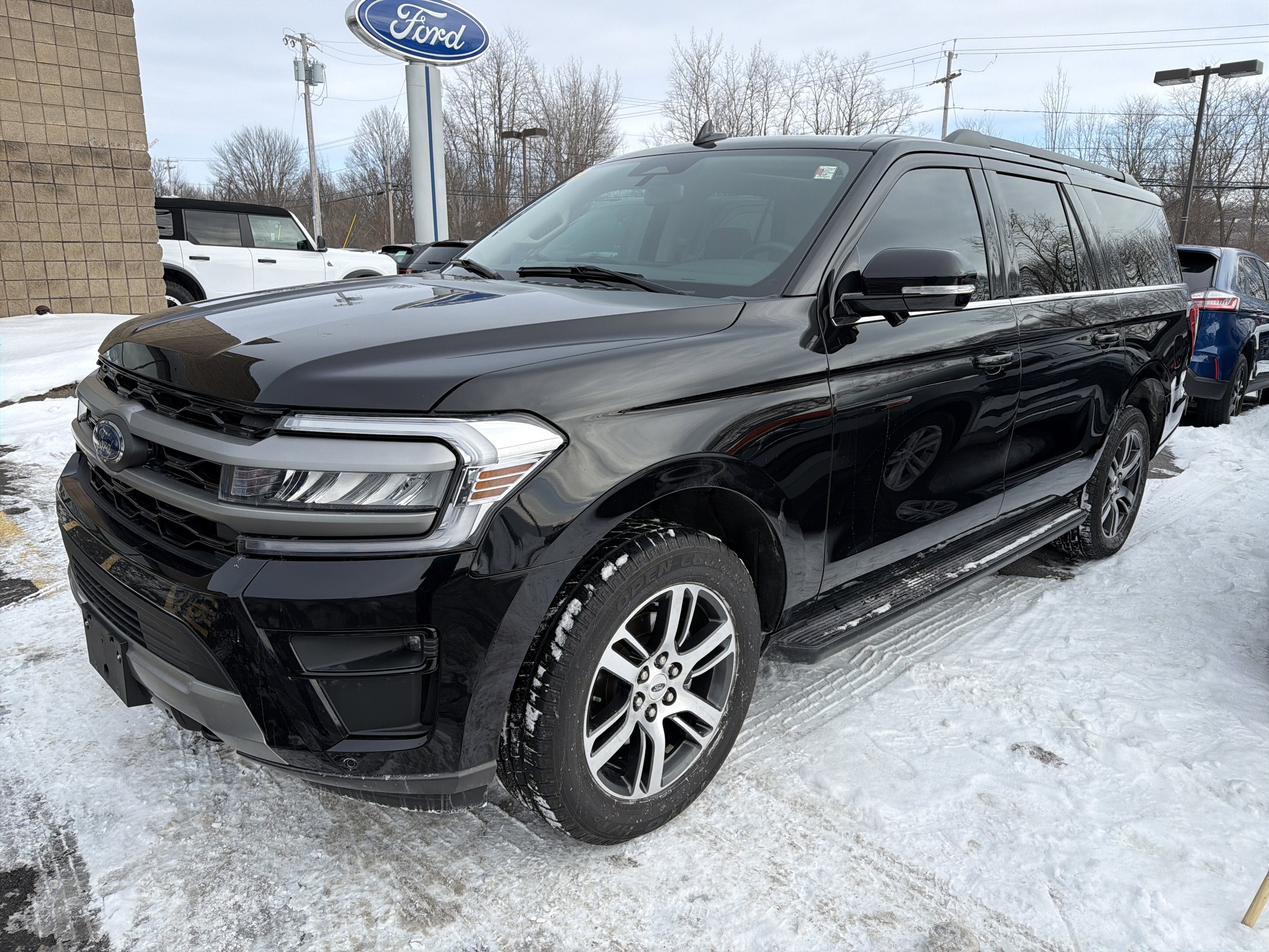 2024 Ford Expedition Max XLT