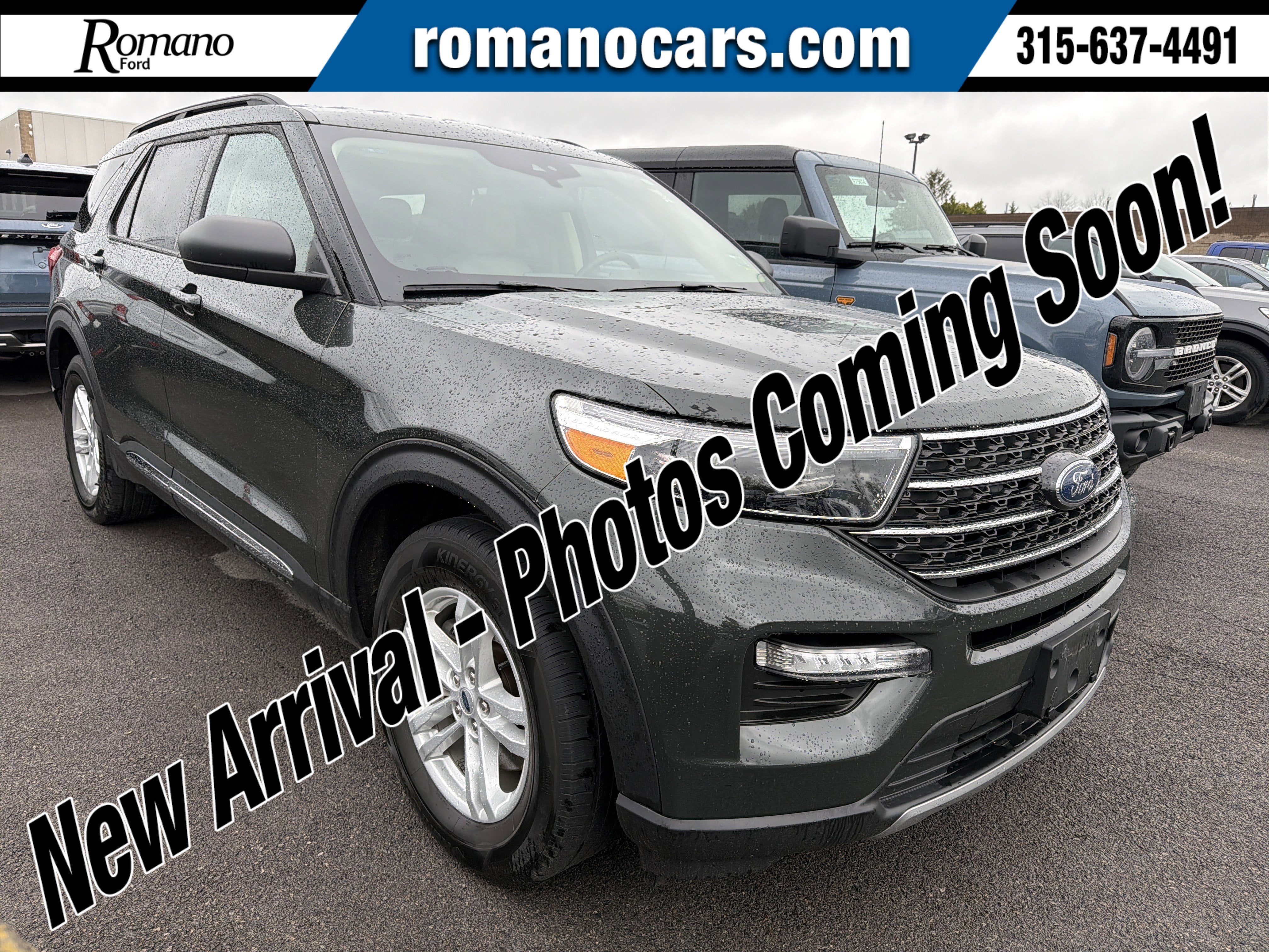 2023 Ford Explorer XLT 4WD's photo