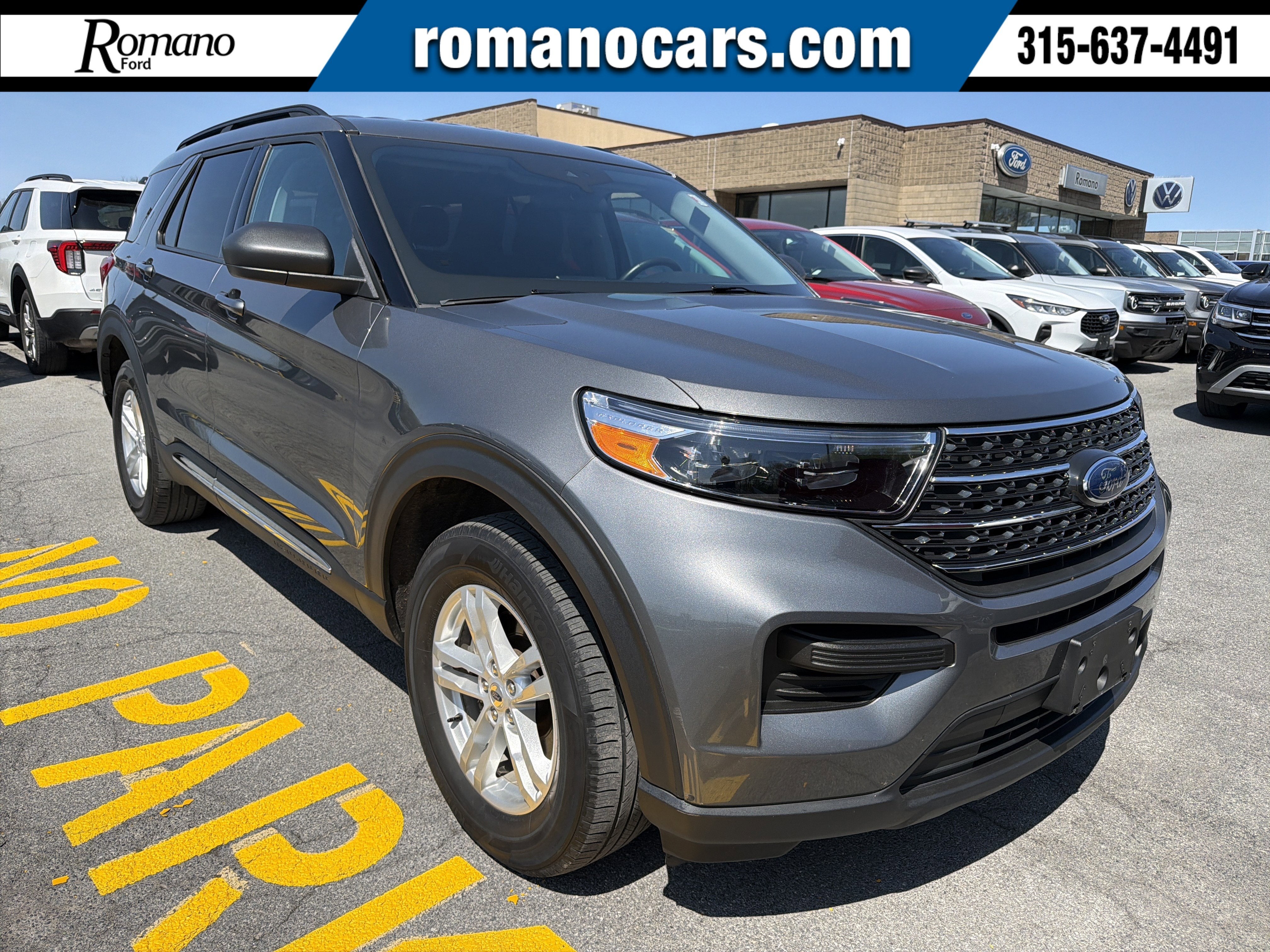 2023 Ford Explorer XLT