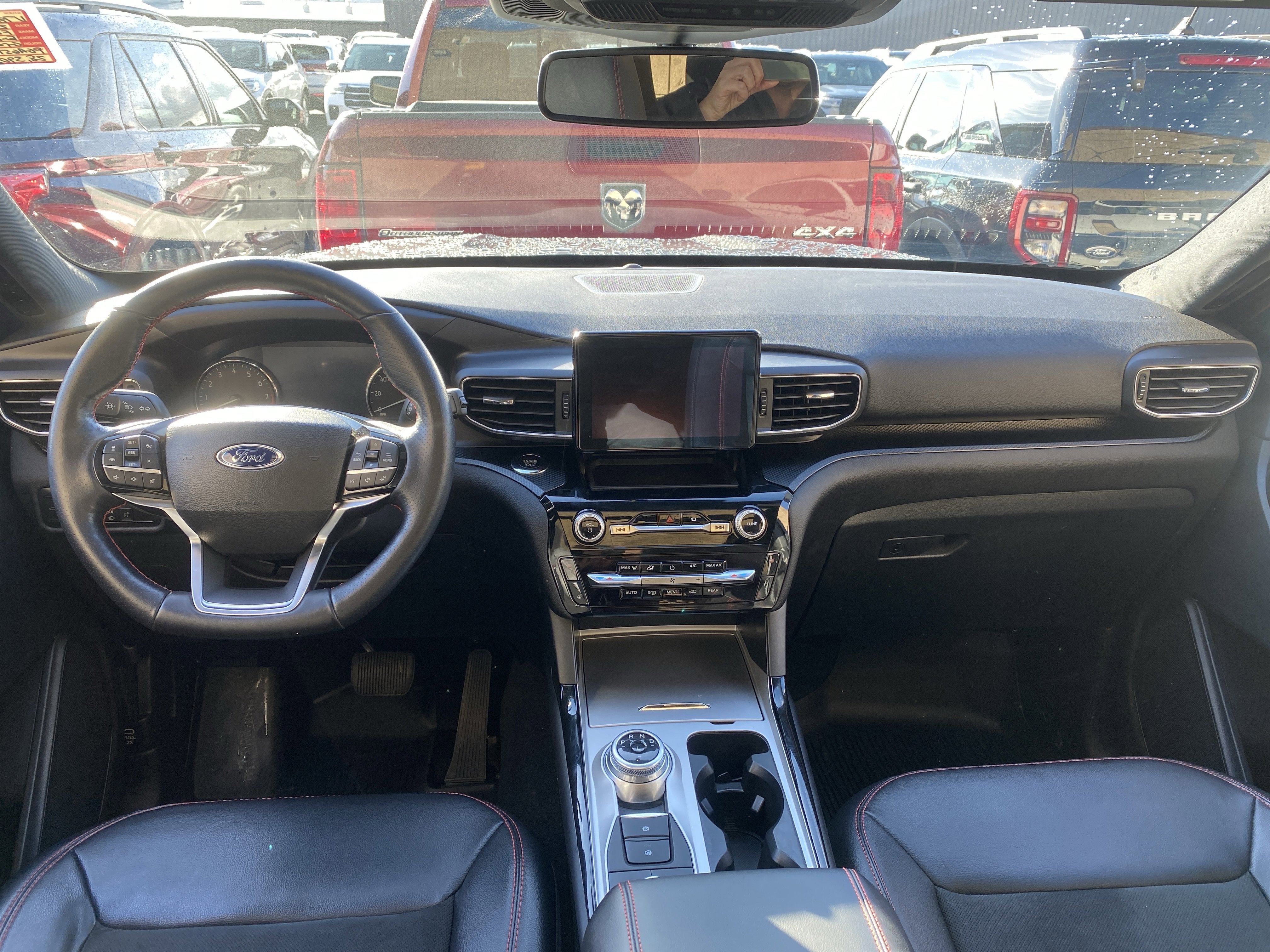 2023 Ford Explorer ST-Line