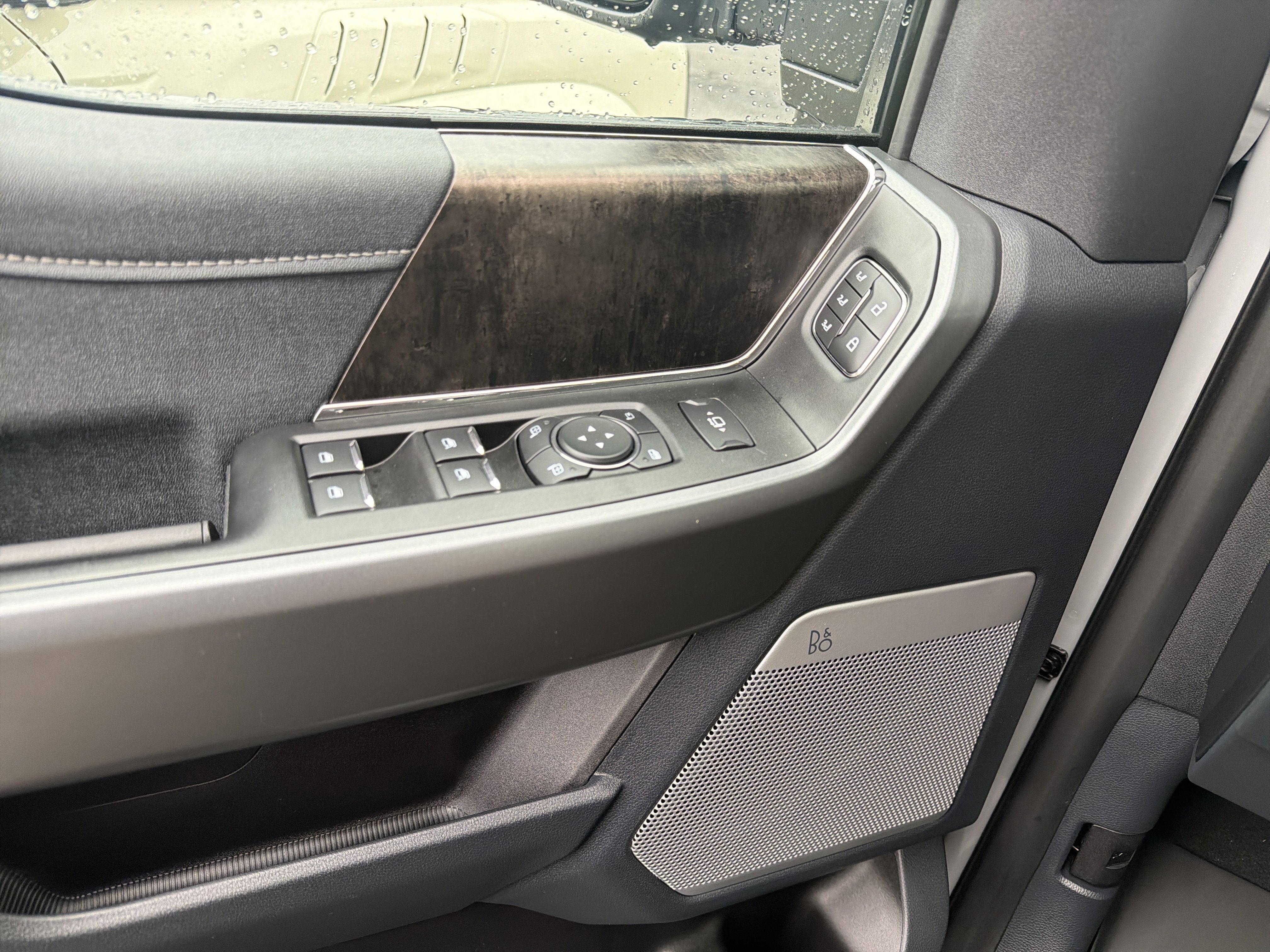 2025 Ford Super Duty F-250 SRW LARIAT