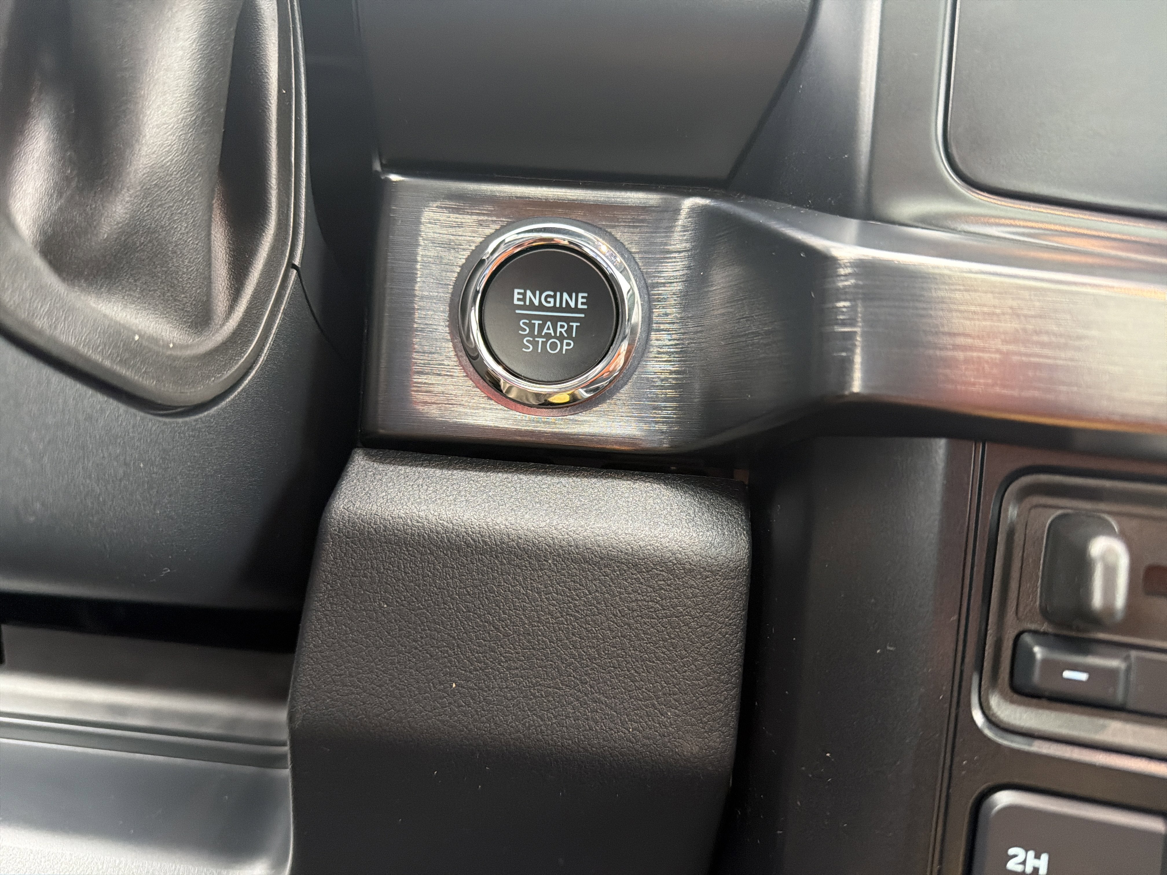 2025 Ford Super Duty F-250 SRW LARIAT