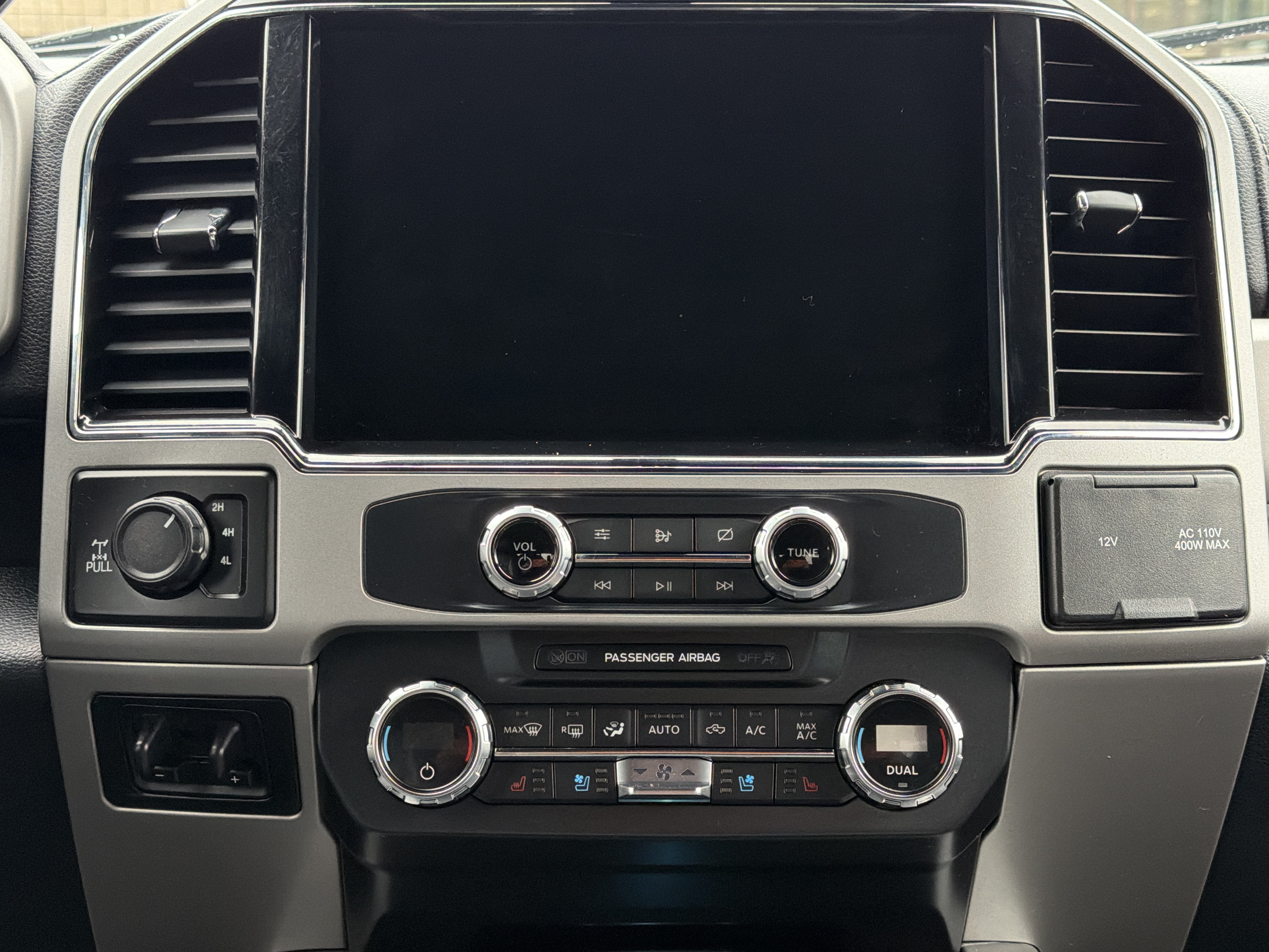 2022 Ford Super Duty F-350 SRW LARIAT