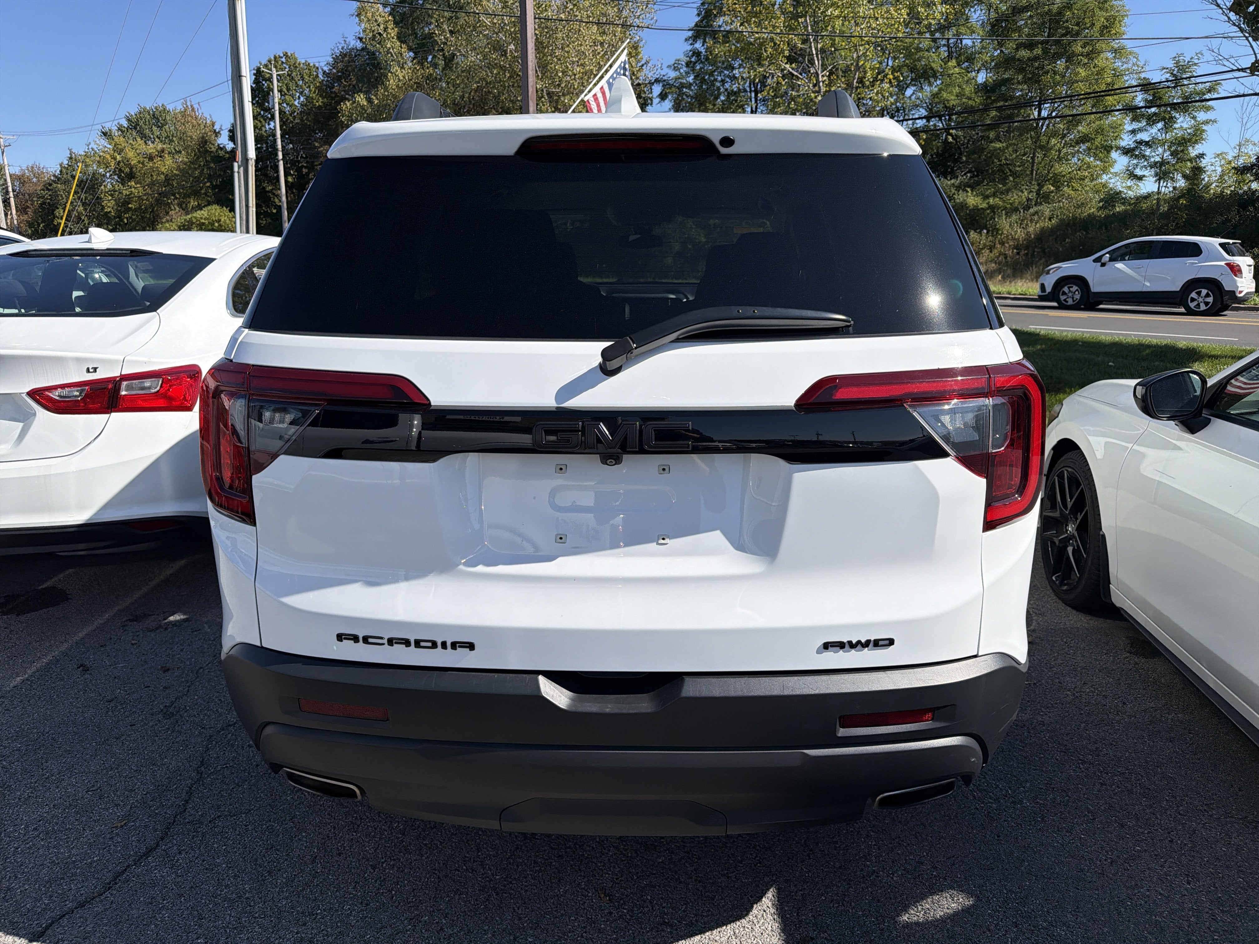 2023 GMC Acadia SLE