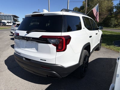 2023 GMC Acadia SLE