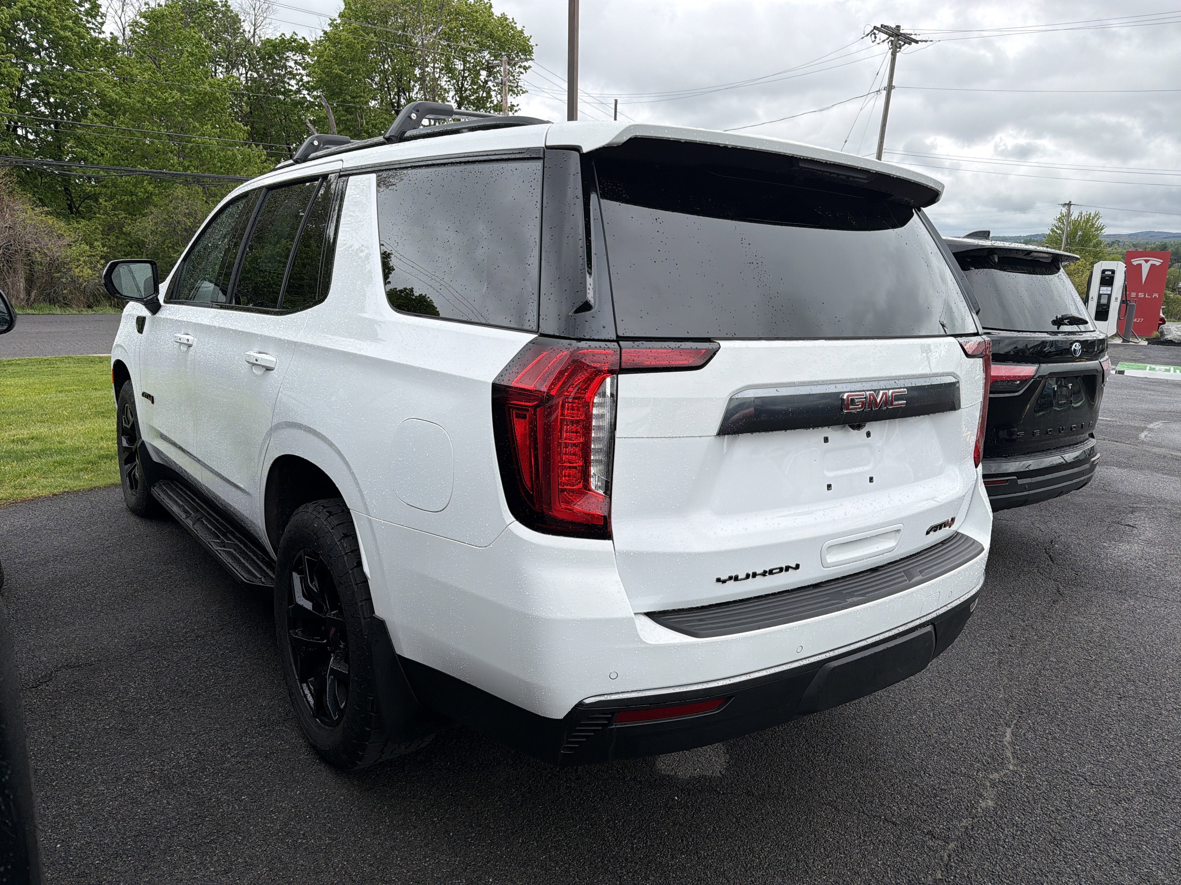 2022 GMC Yukon AT4