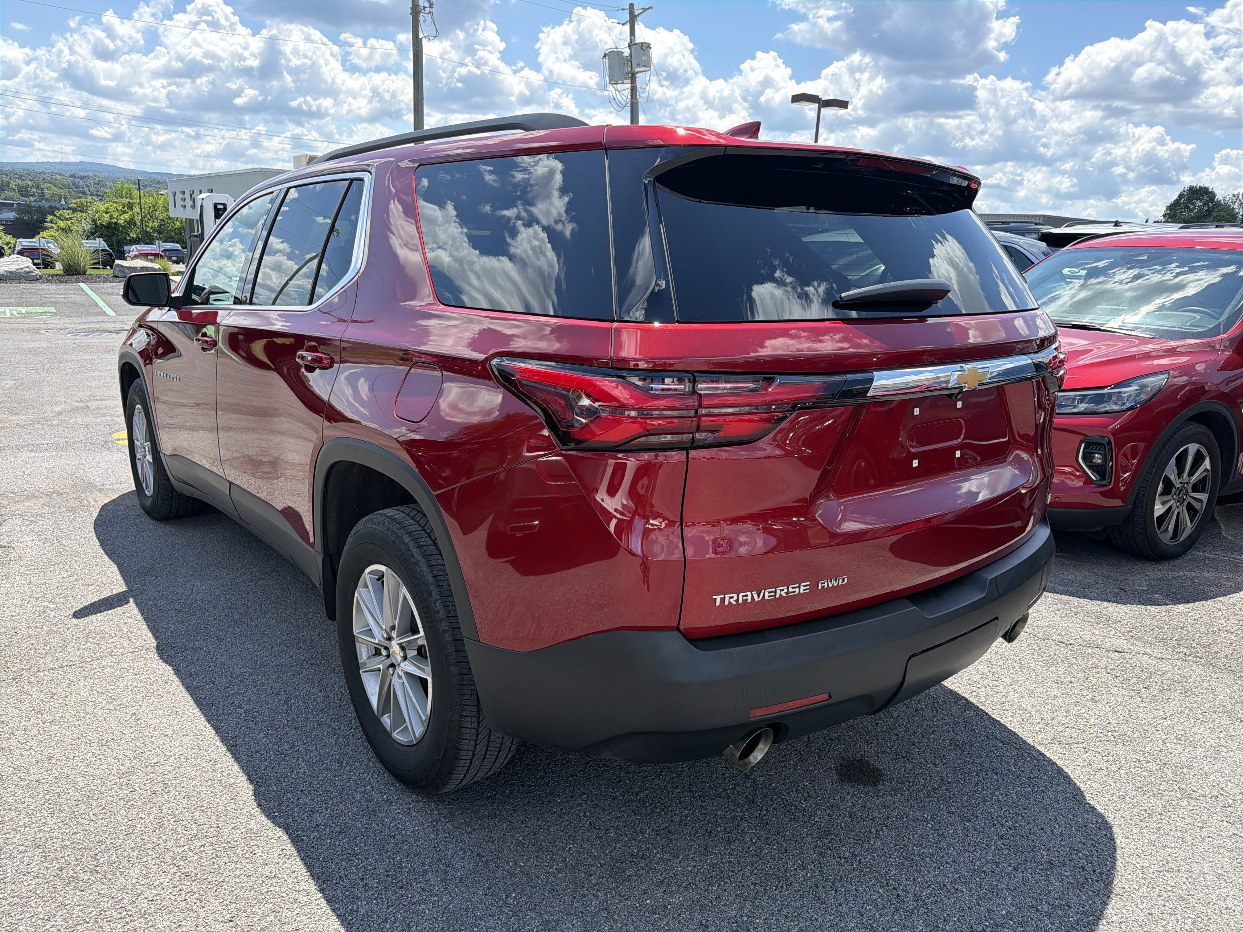 2023 Chevrolet Traverse LT Cloth