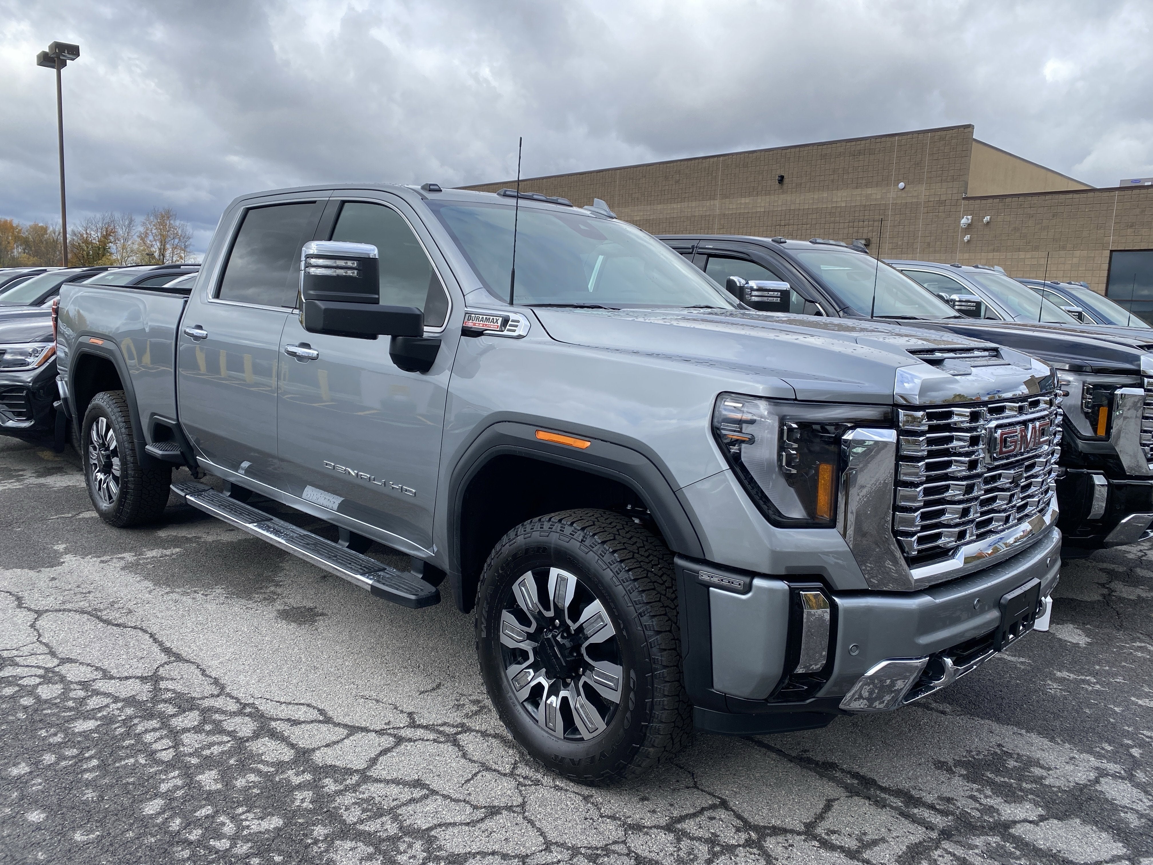 2026 GMC Sierra 2500HD Denali