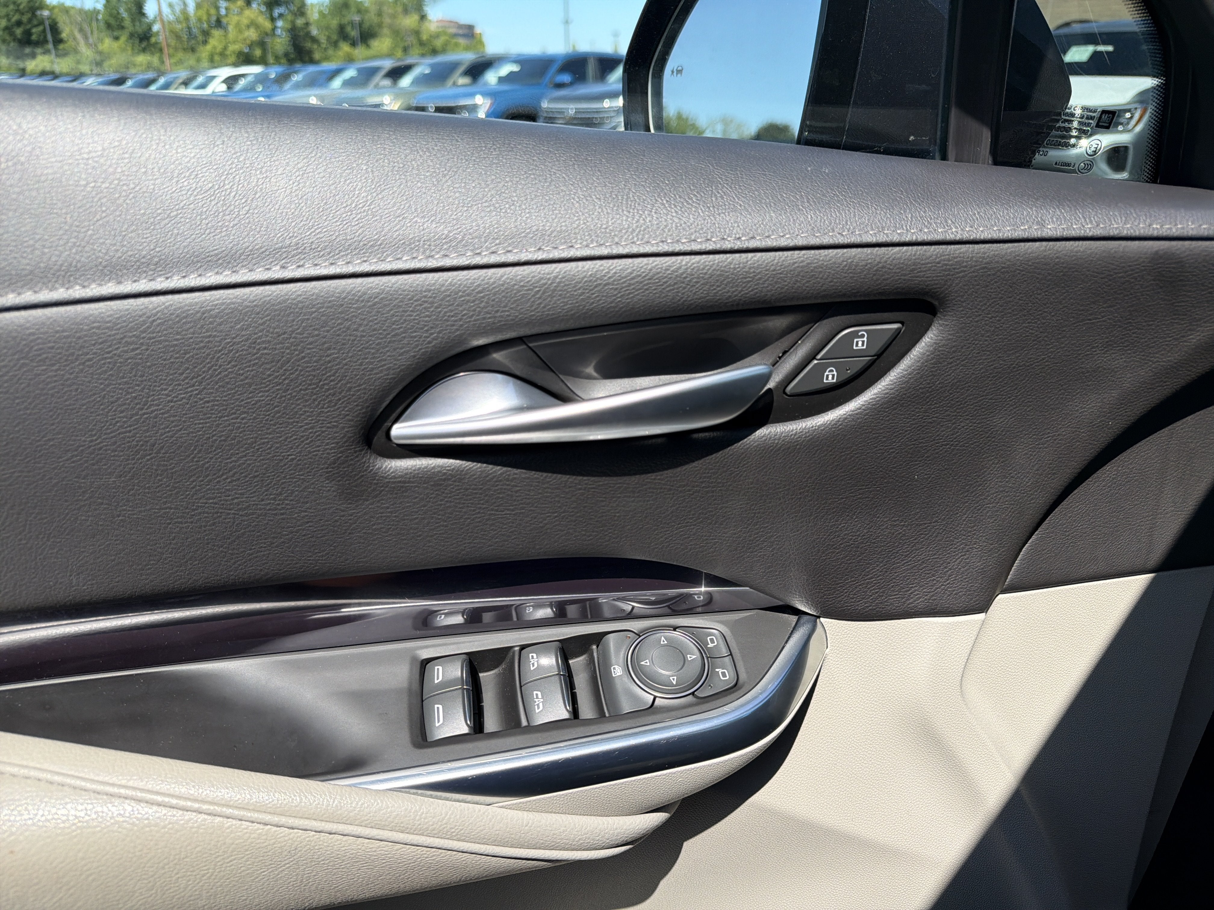 2023 Cadillac XT4 AWD Luxury