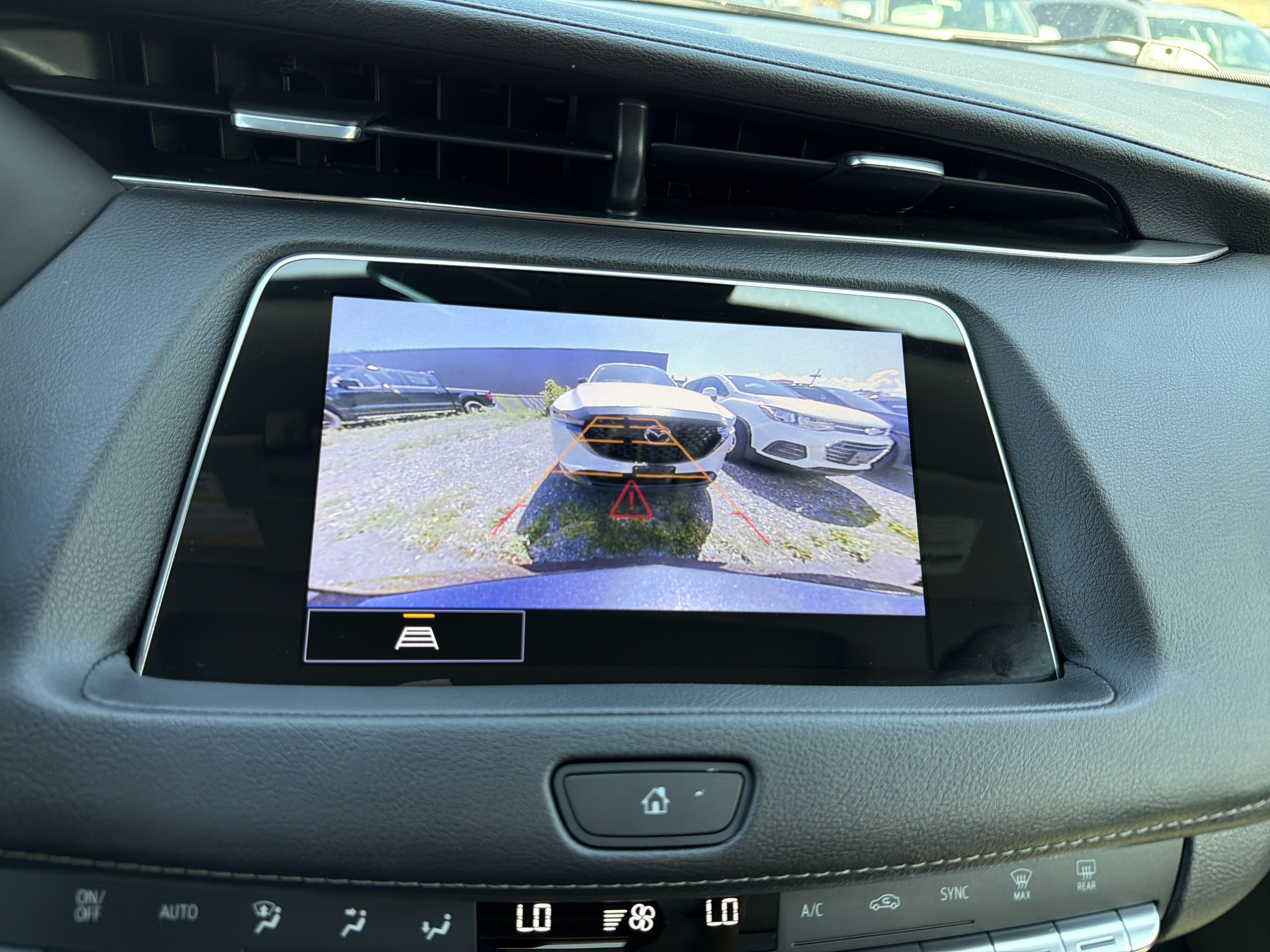 2023 Cadillac XT4 AWD Luxury