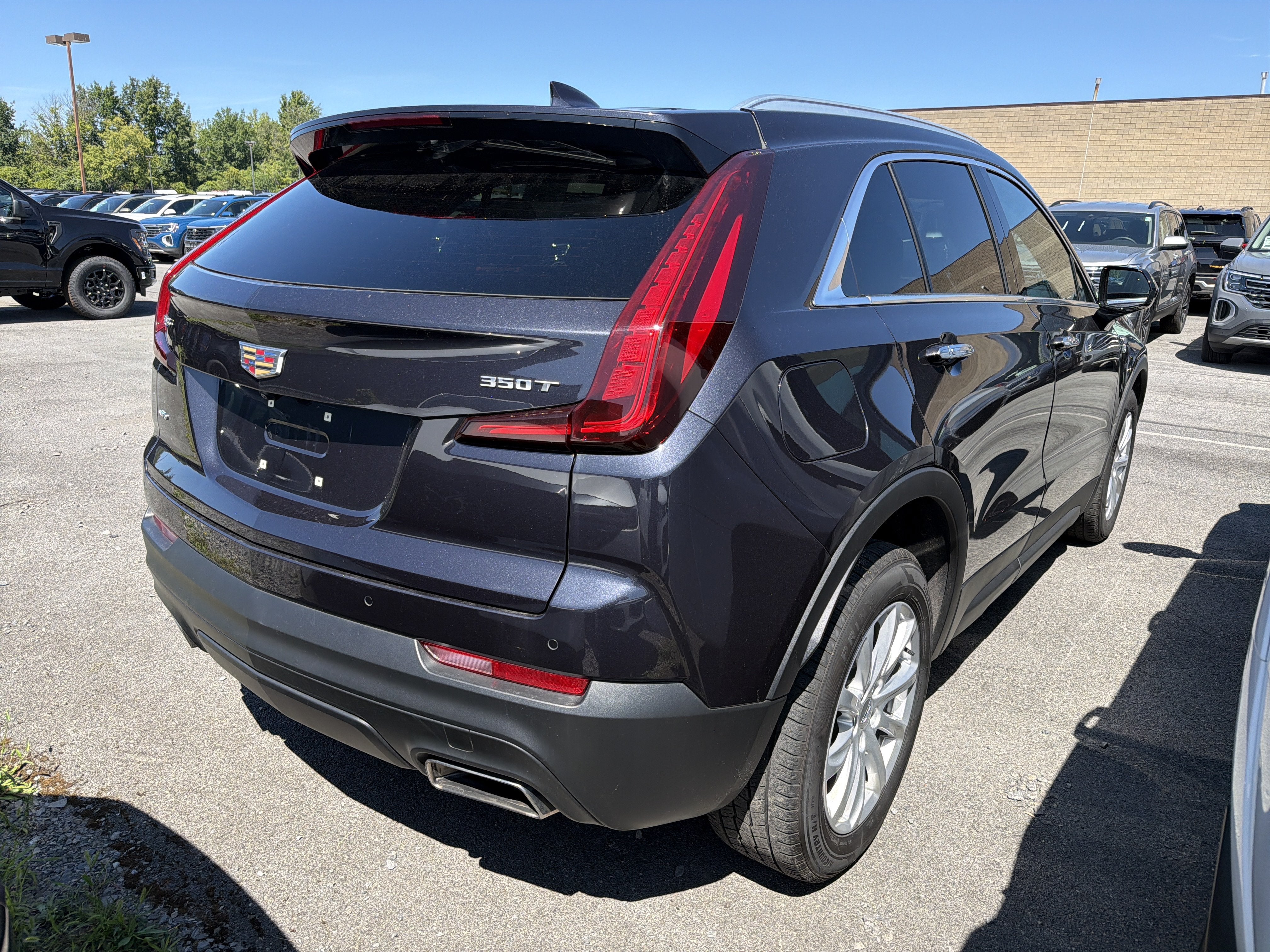 2023 Cadillac XT4 AWD Luxury