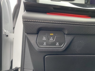 2025 Volkswagen Atlas Cross Sport 2.0T SEL R-Line Black