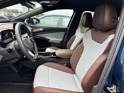 2023 Volkswagen ID.4 Pro