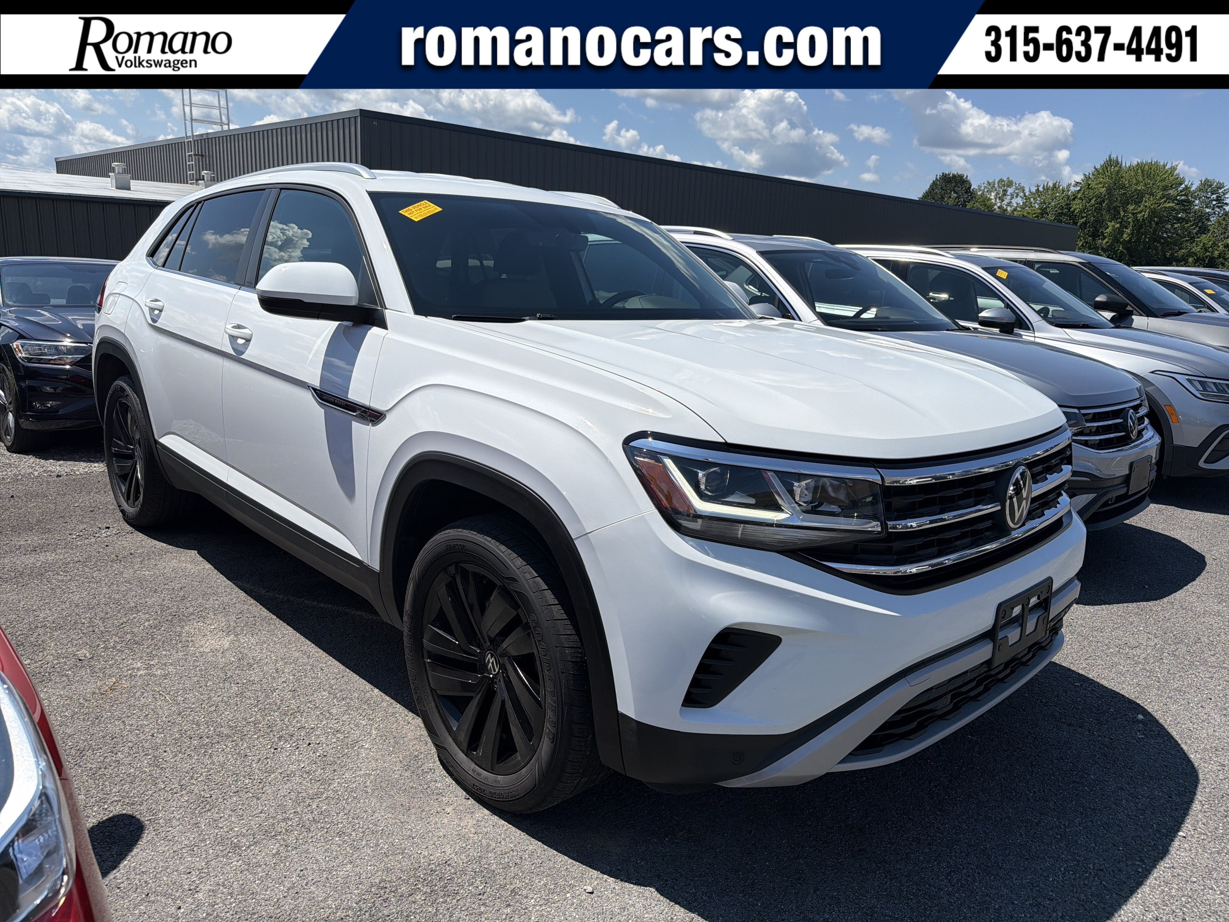 2023 Volkswagen Atlas Cross Sport 2.0T SE w/Technology 4MOTION