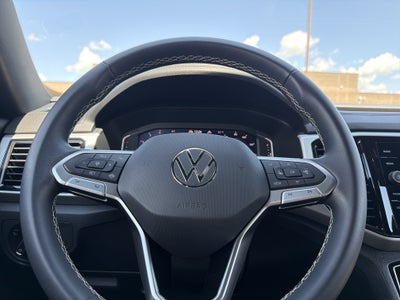 2023 Volkswagen Atlas Cross Sport 2.0T SE w/Technology 4MOTION