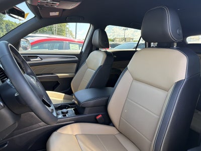 2023 Volkswagen Atlas Cross Sport 2.0T SE w/Technology 4MOTION