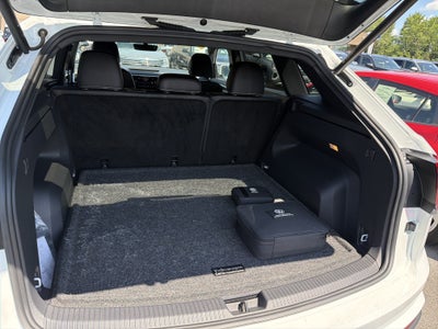 2023 Volkswagen Atlas Cross Sport 2.0T SE w/Technology 4MOTION
