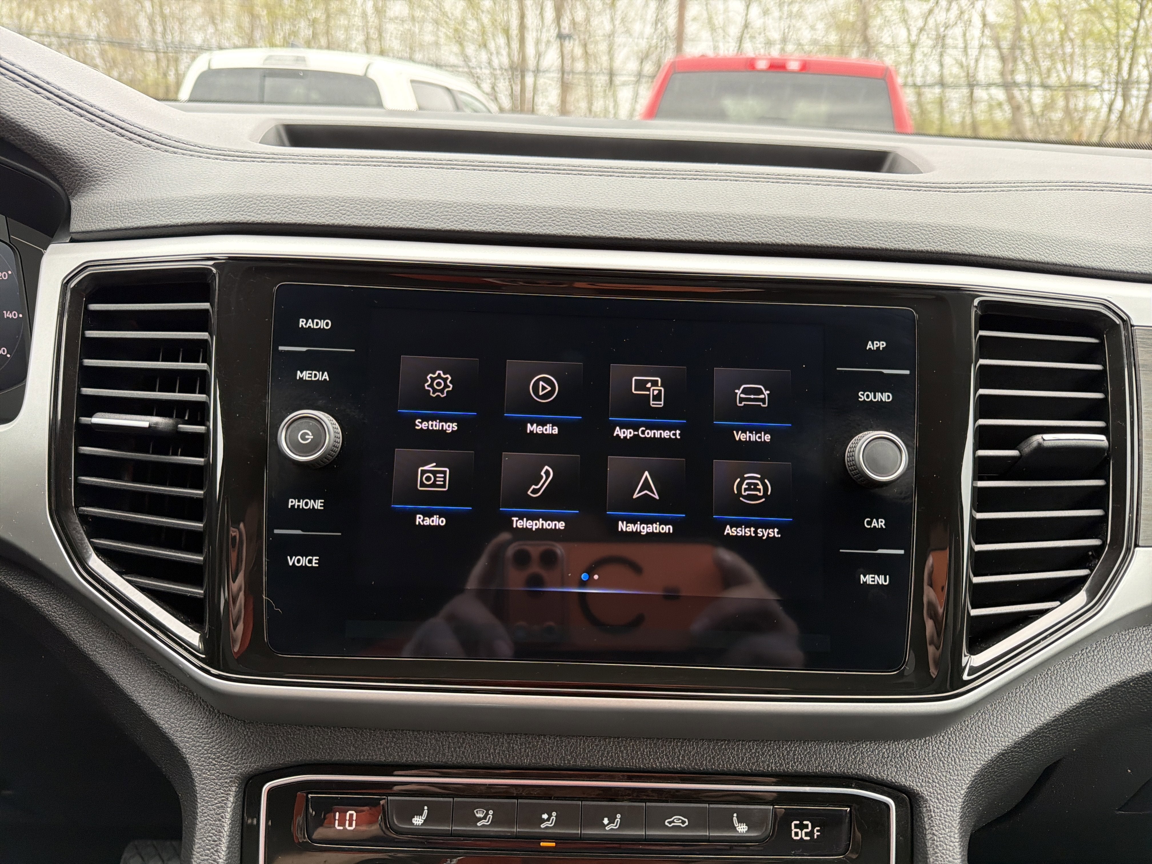 2023 Volkswagen Atlas 2.0T SE w/Technology 4MOTION