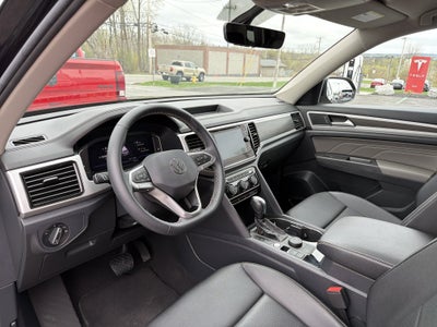 2023 Volkswagen Atlas 2.0T SE w/Technology 4MOTION