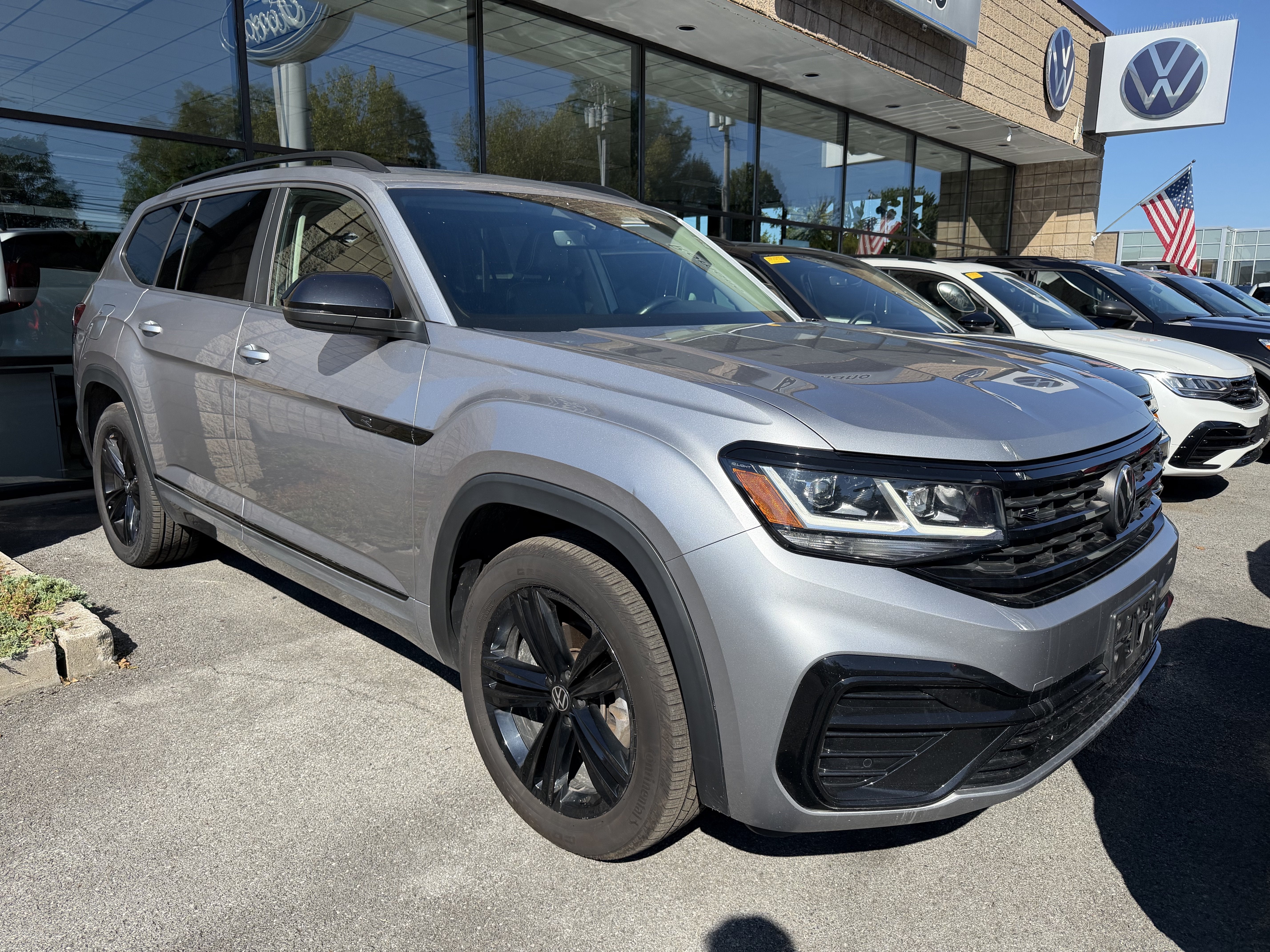 2023 Volkswagen Atlas 3.6L V6 SEL R-Line Black 4MOTION
