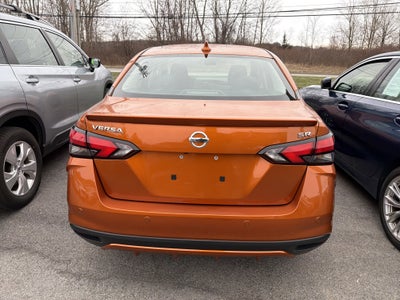 2022 Nissan Versa SR