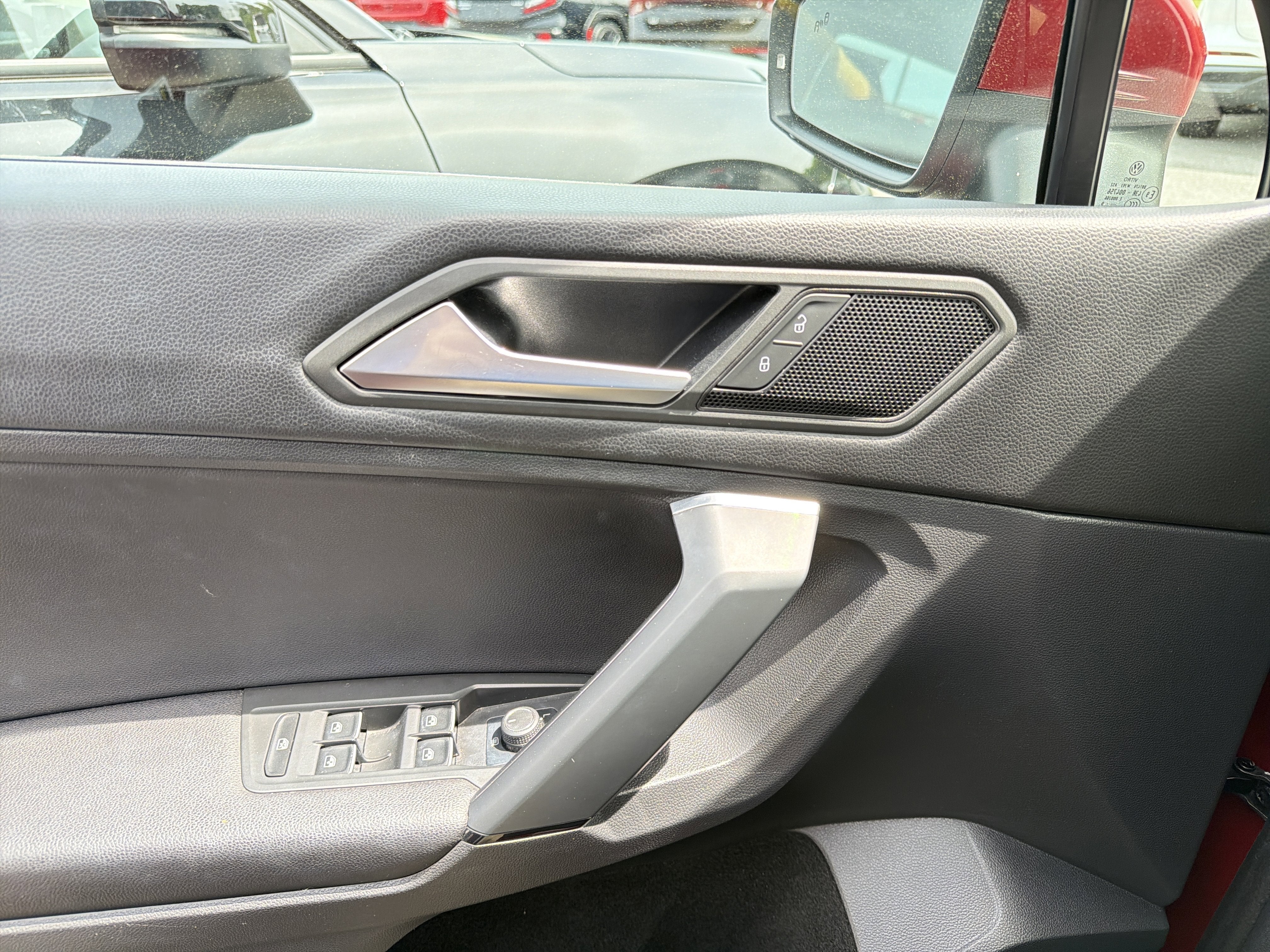 2019 Volkswagen Tiguan 2.0T SE 4MOTION