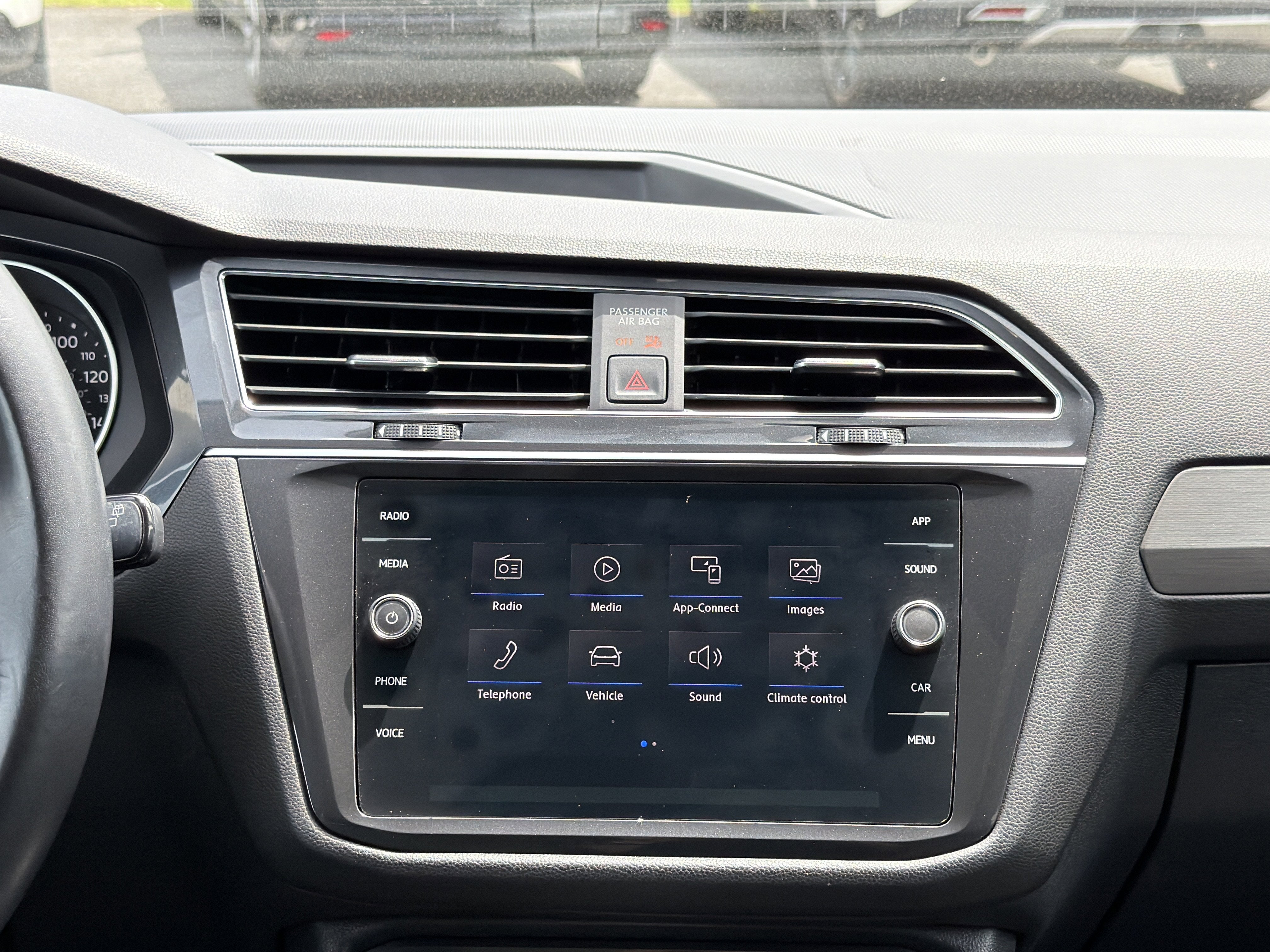 2019 Volkswagen Tiguan 2.0T SE 4MOTION