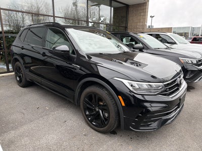 2023 Volkswagen Tiguan SE R-Line Black