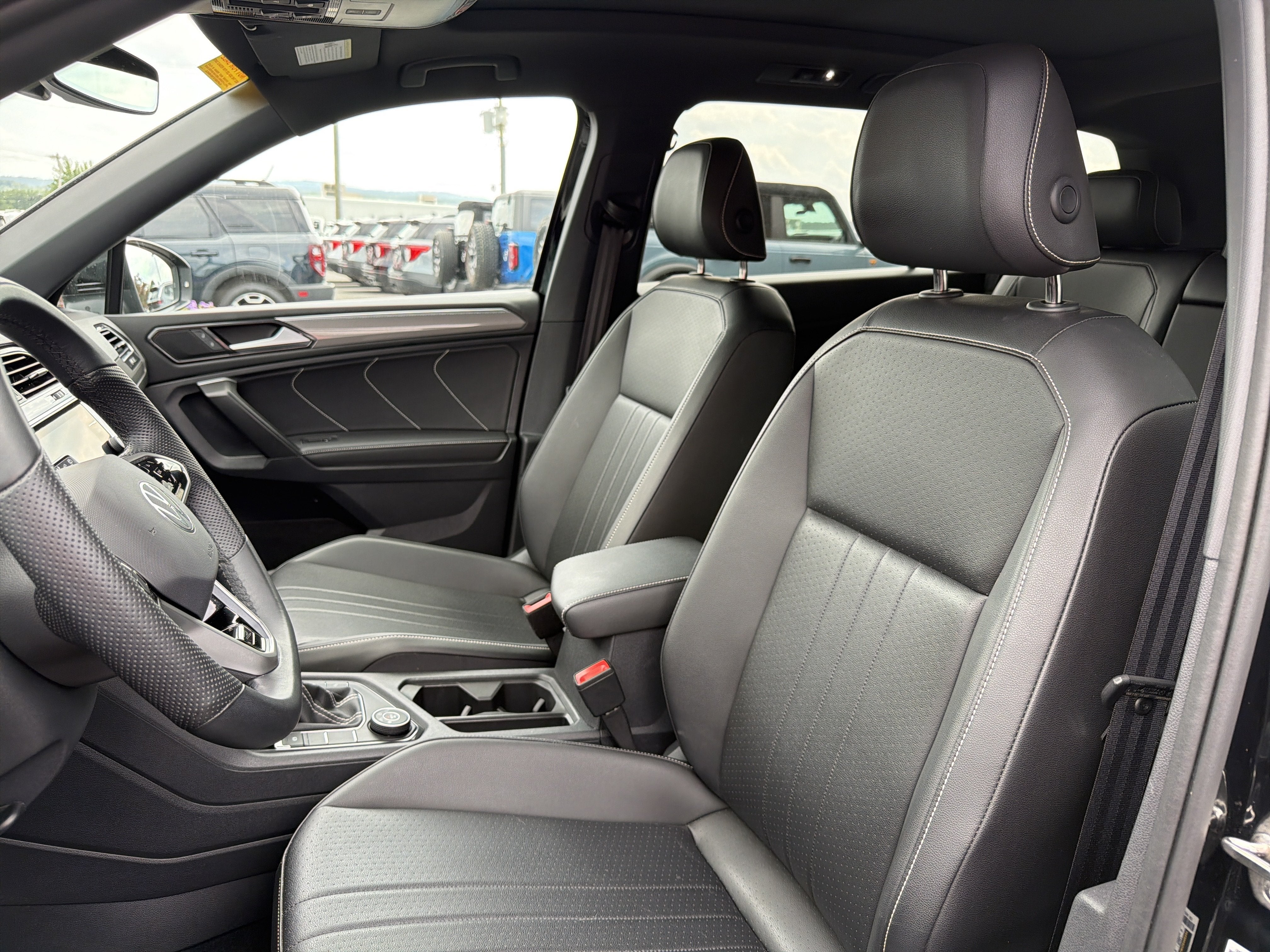 2024 Volkswagen Tiguan 2.0T SE R-Line Black 4MOTION