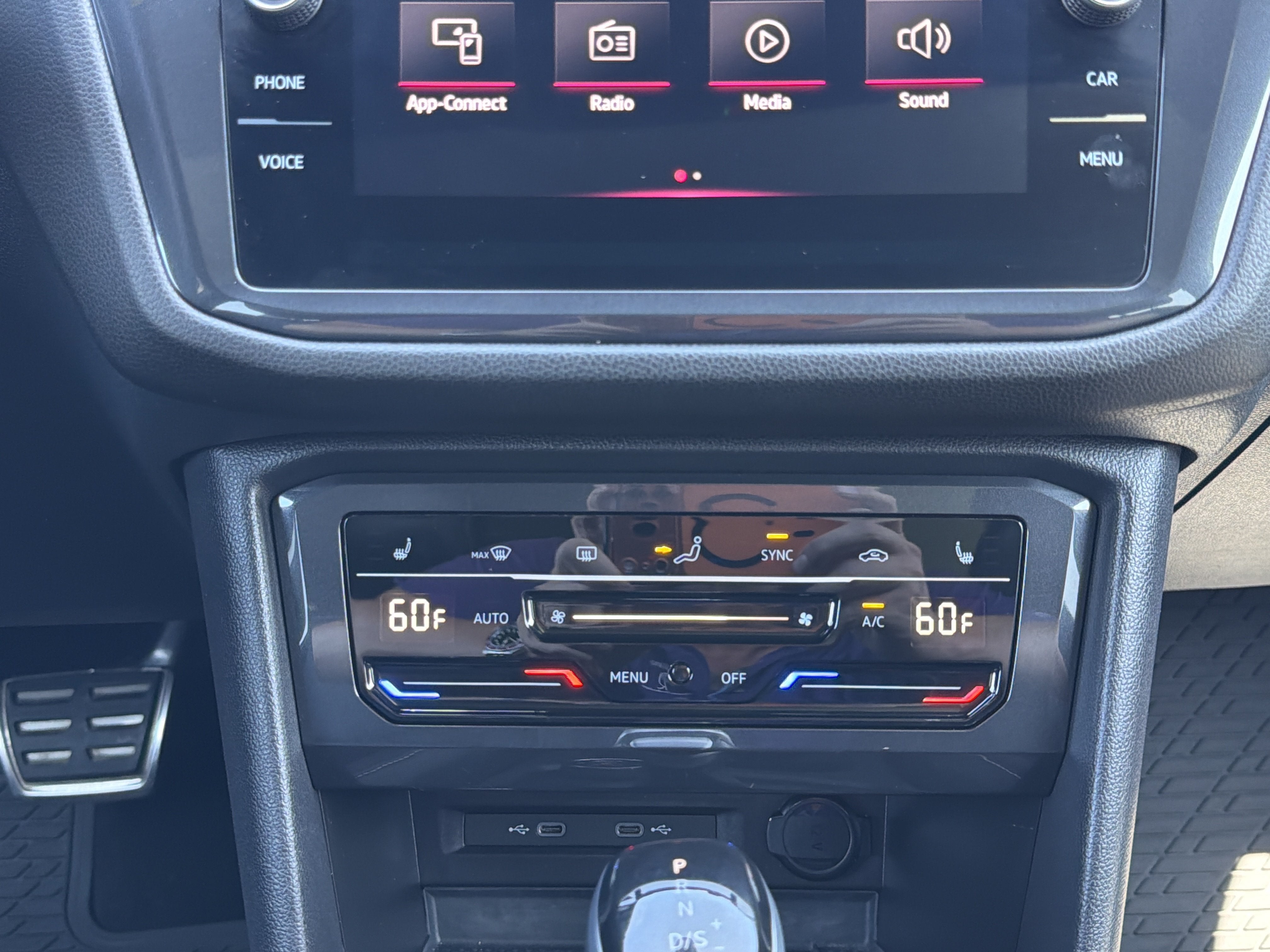 2024 Volkswagen Tiguan 2.0T SE R-Line Black 4MOTION